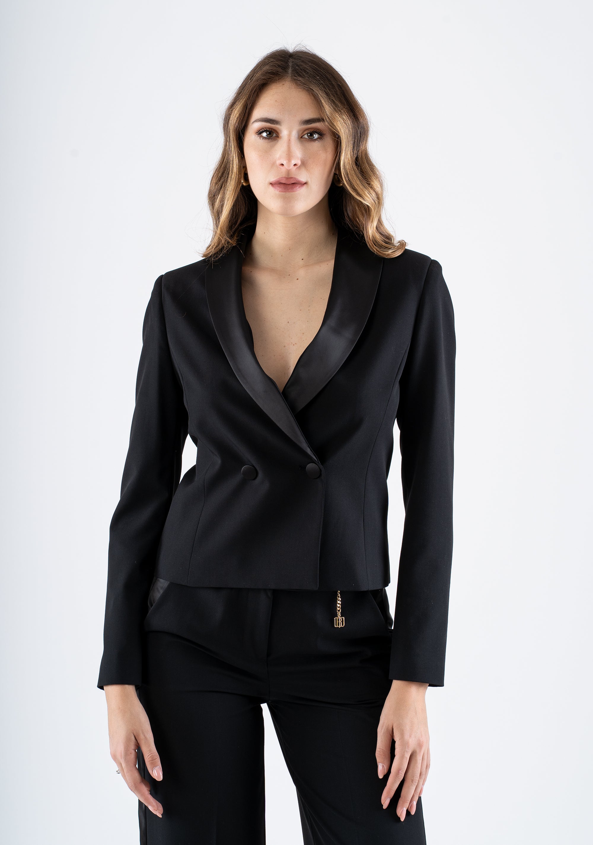 Giacca Doppiopetto con Revers a Lancia