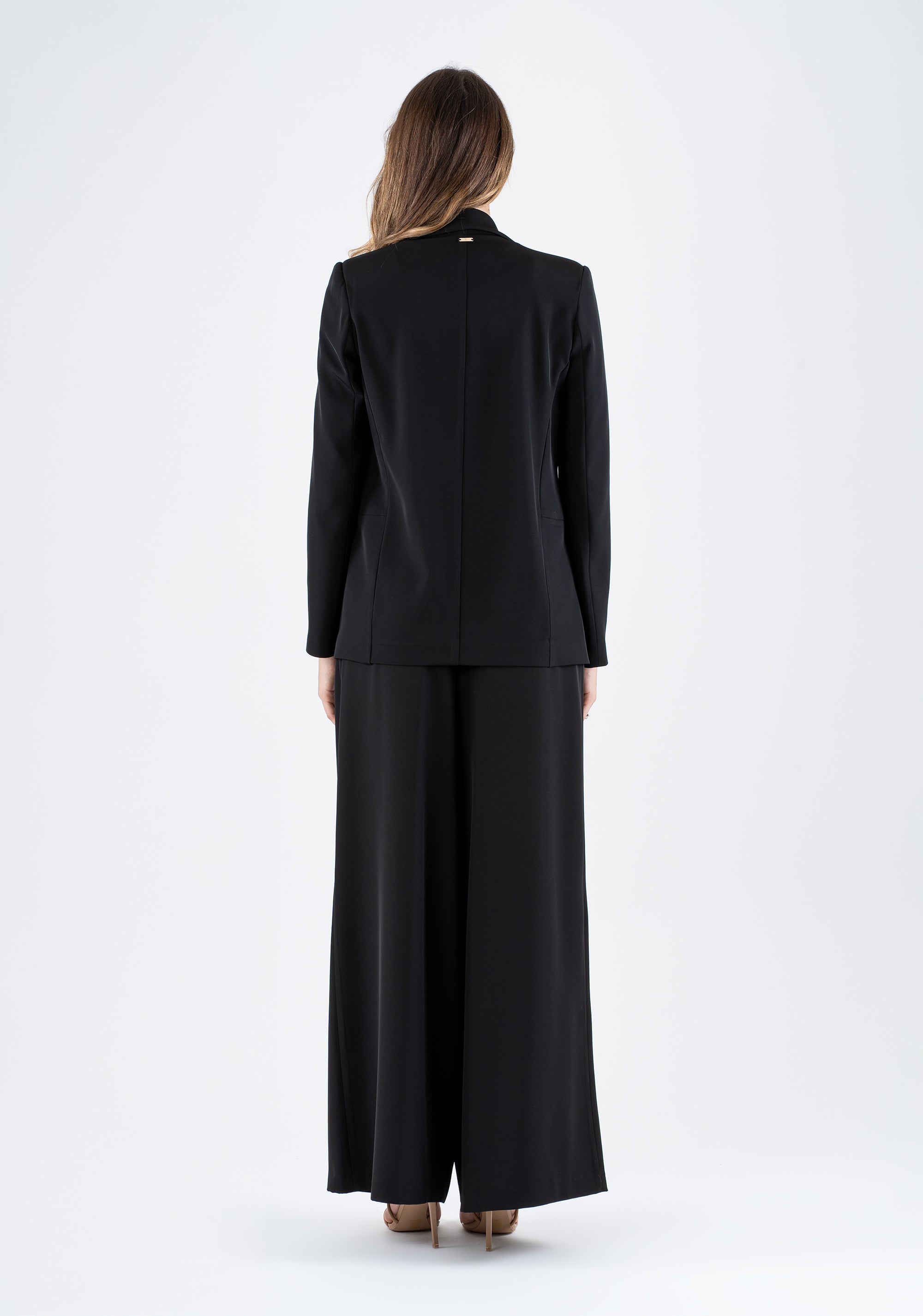 Giacca monopetto elegante con tasche a filetto