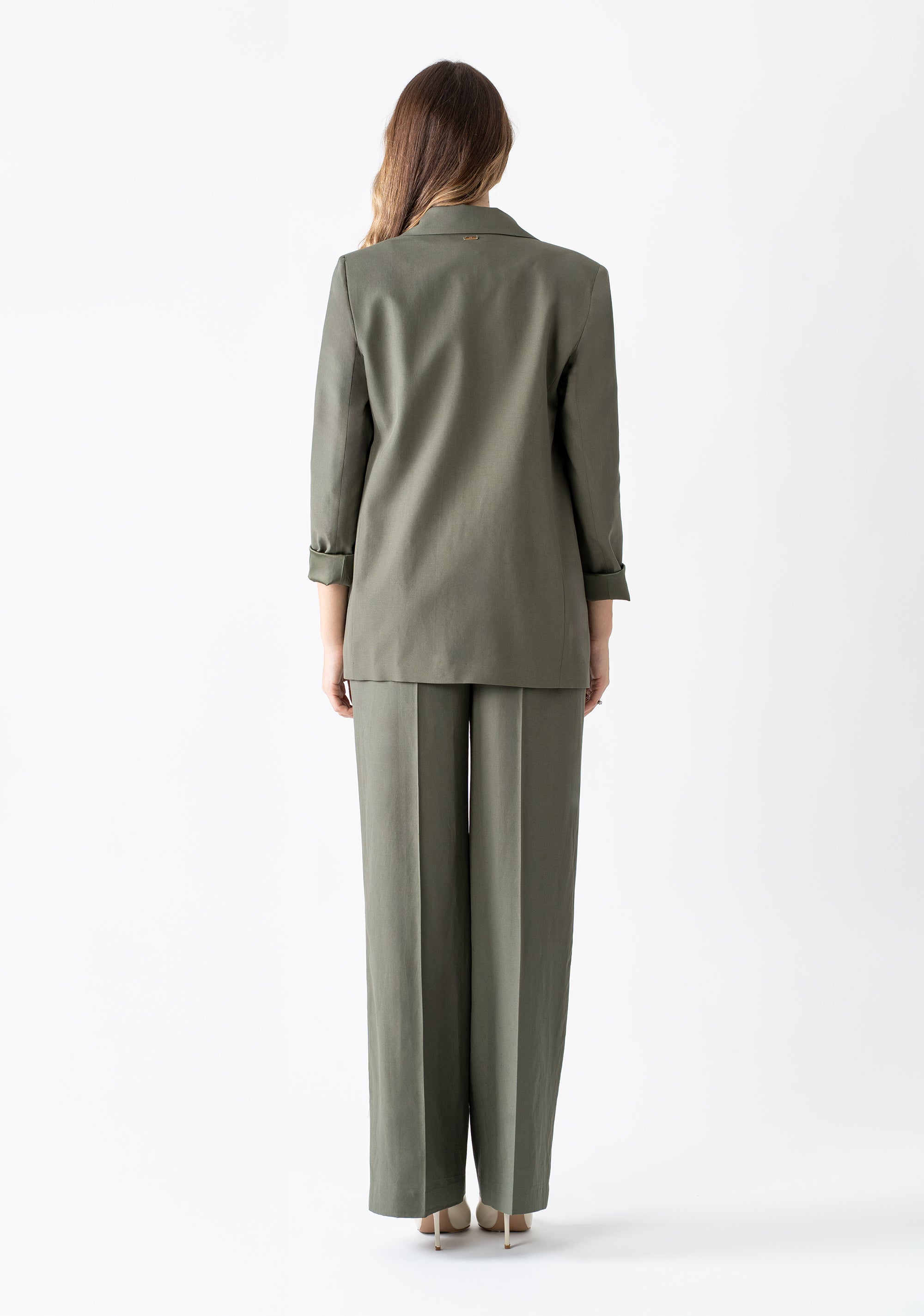 Pantalone a palazzo con piega stirata