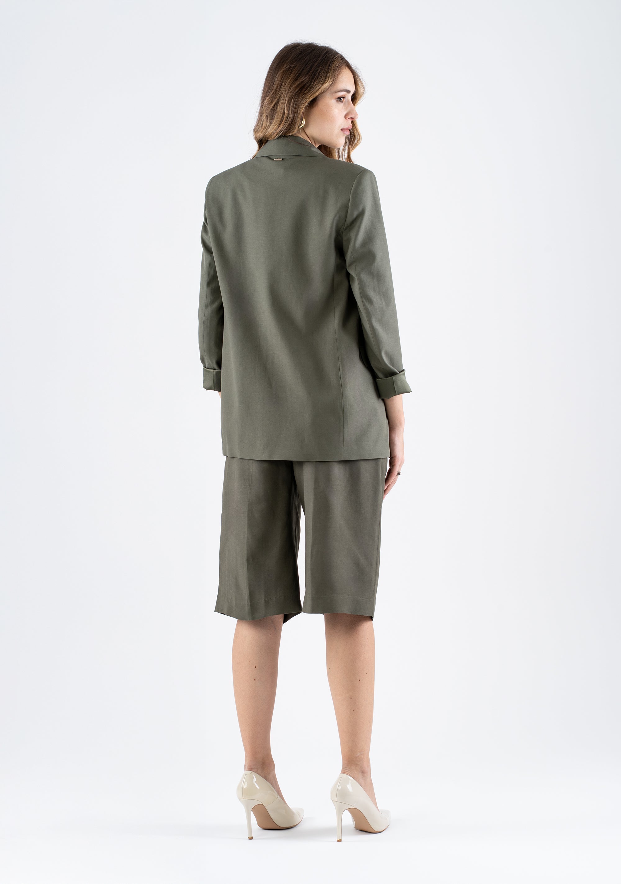 Bermuda sartoriale con pieghe frontali