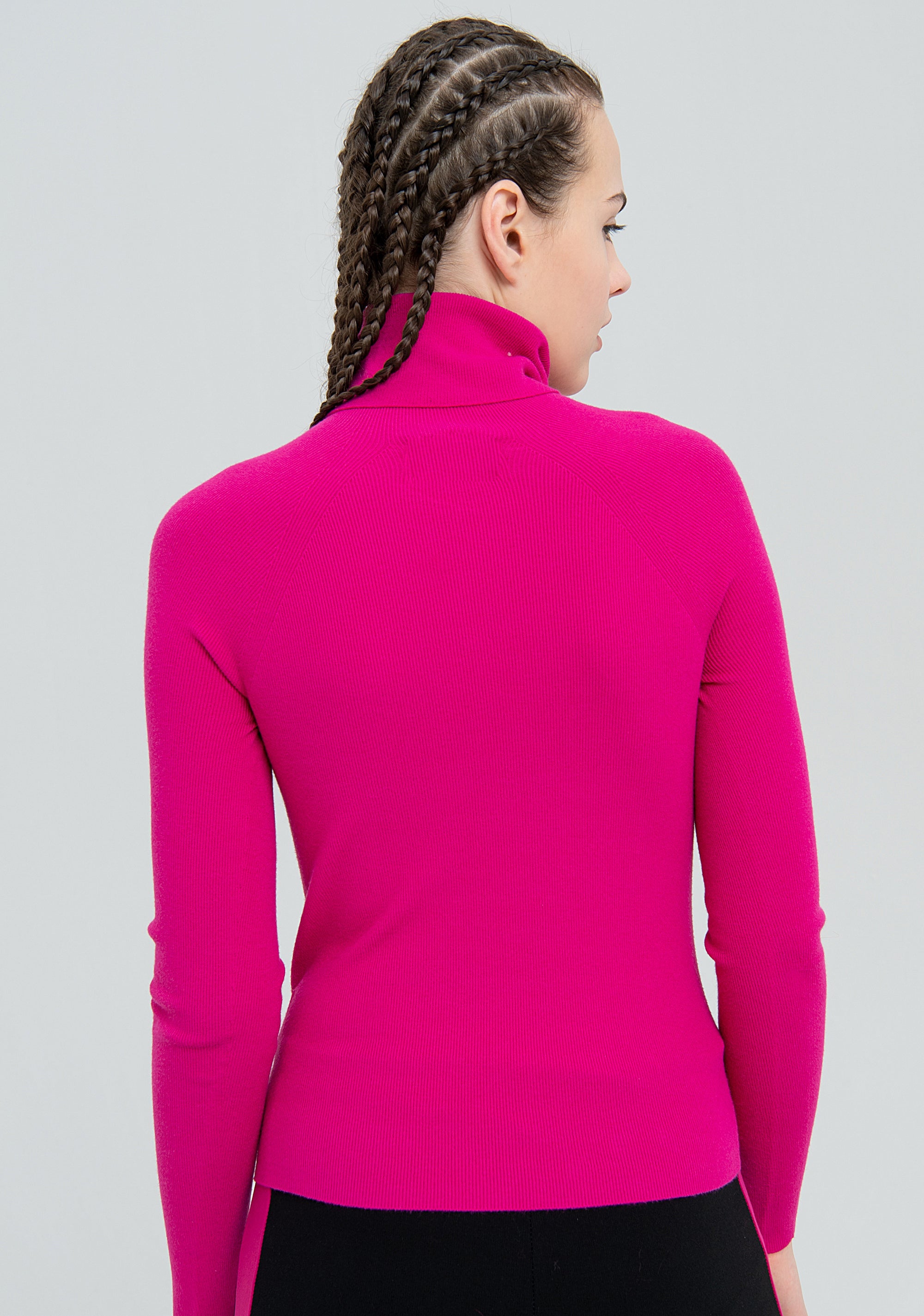 Maglia aderente in viscosa a costine