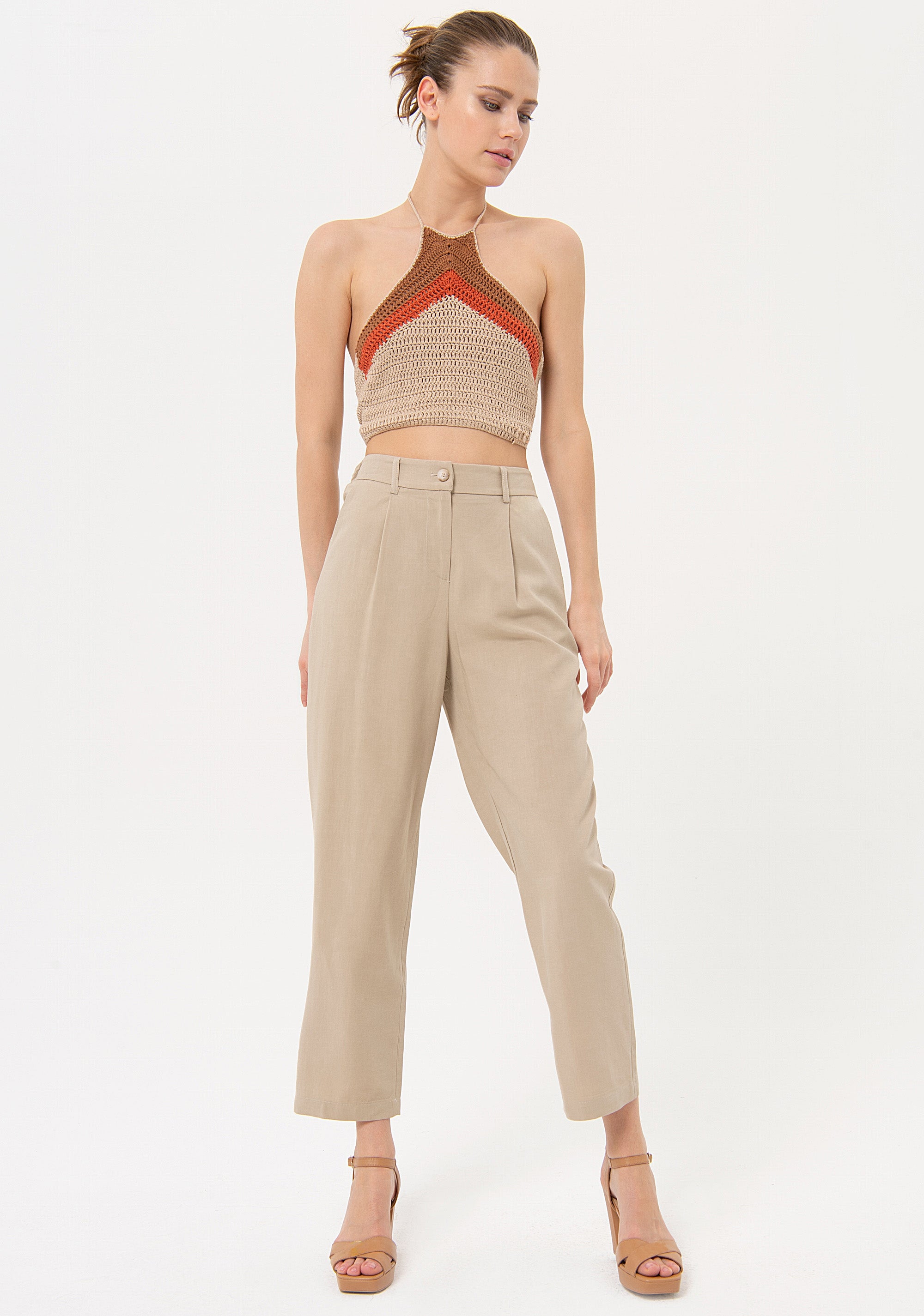 Pantaloni linea dritta in tessuto tecnico FJ24SV4001W62201 Fracomina