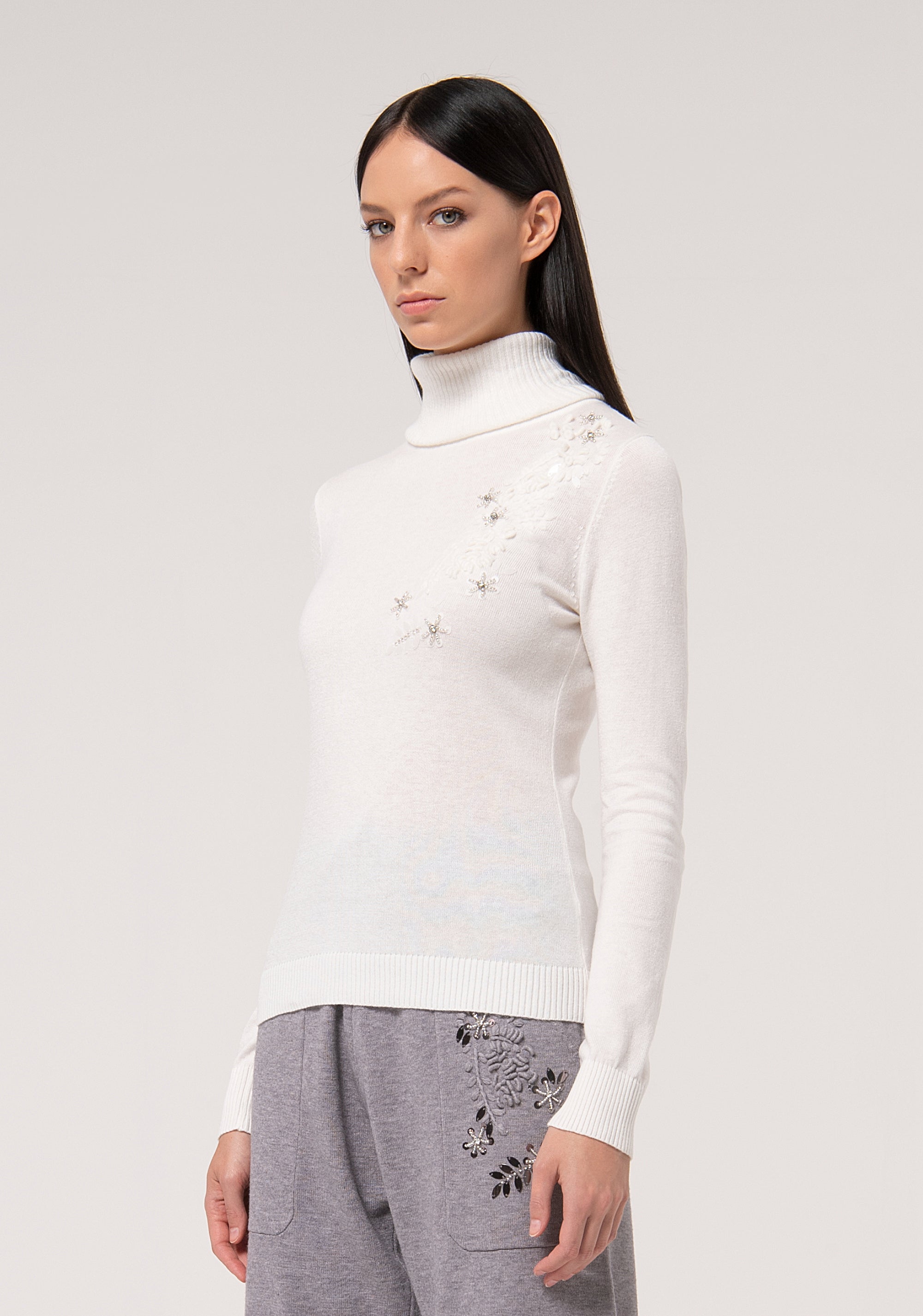 Maglia slim con angora FJ24WT7002K534E5-472 Fracomina