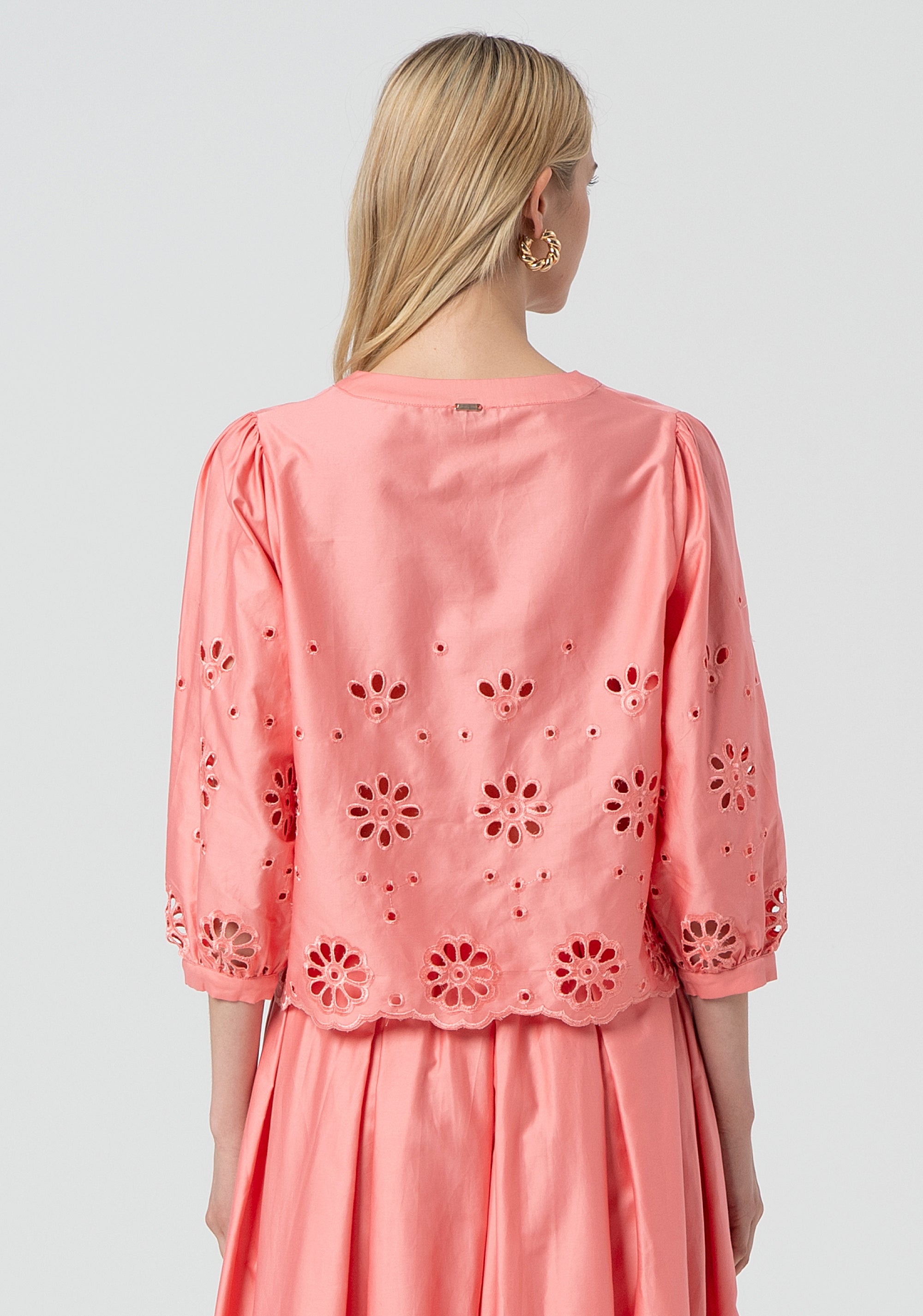Blusa regular in pizzo San Gallo FJ25ST1002W400E5-107 Fracomina