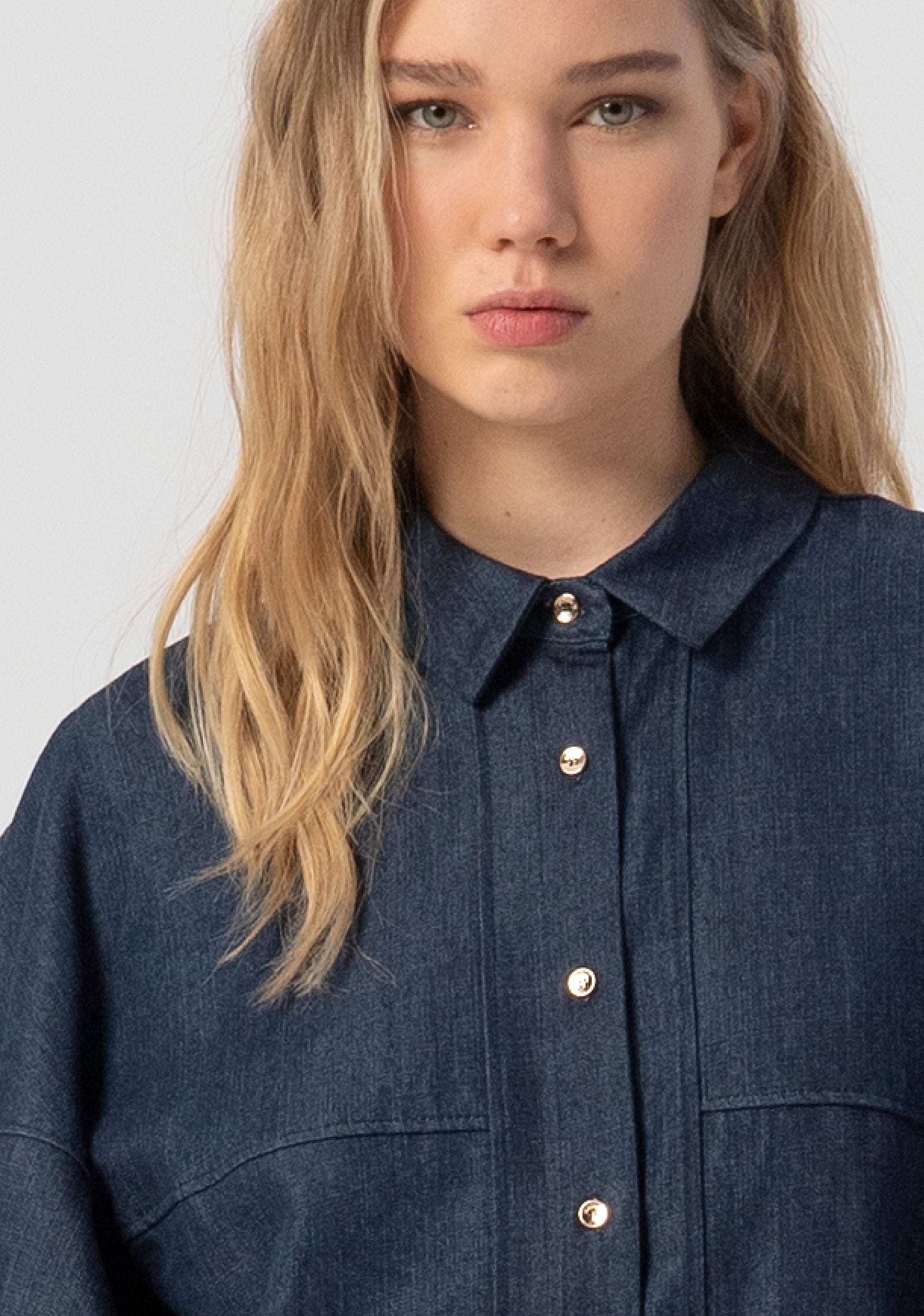 Camicia over in chambray con lavaggio raw FJ25WT6004W78301-166 Fracomina