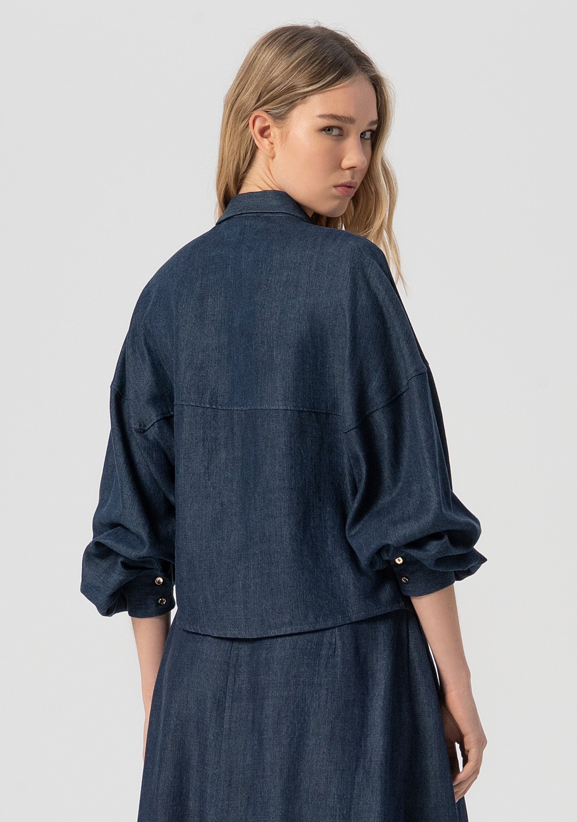 Camicia over in chambray con lavaggio raw FJ25WT6004W78301-166 Fracomina