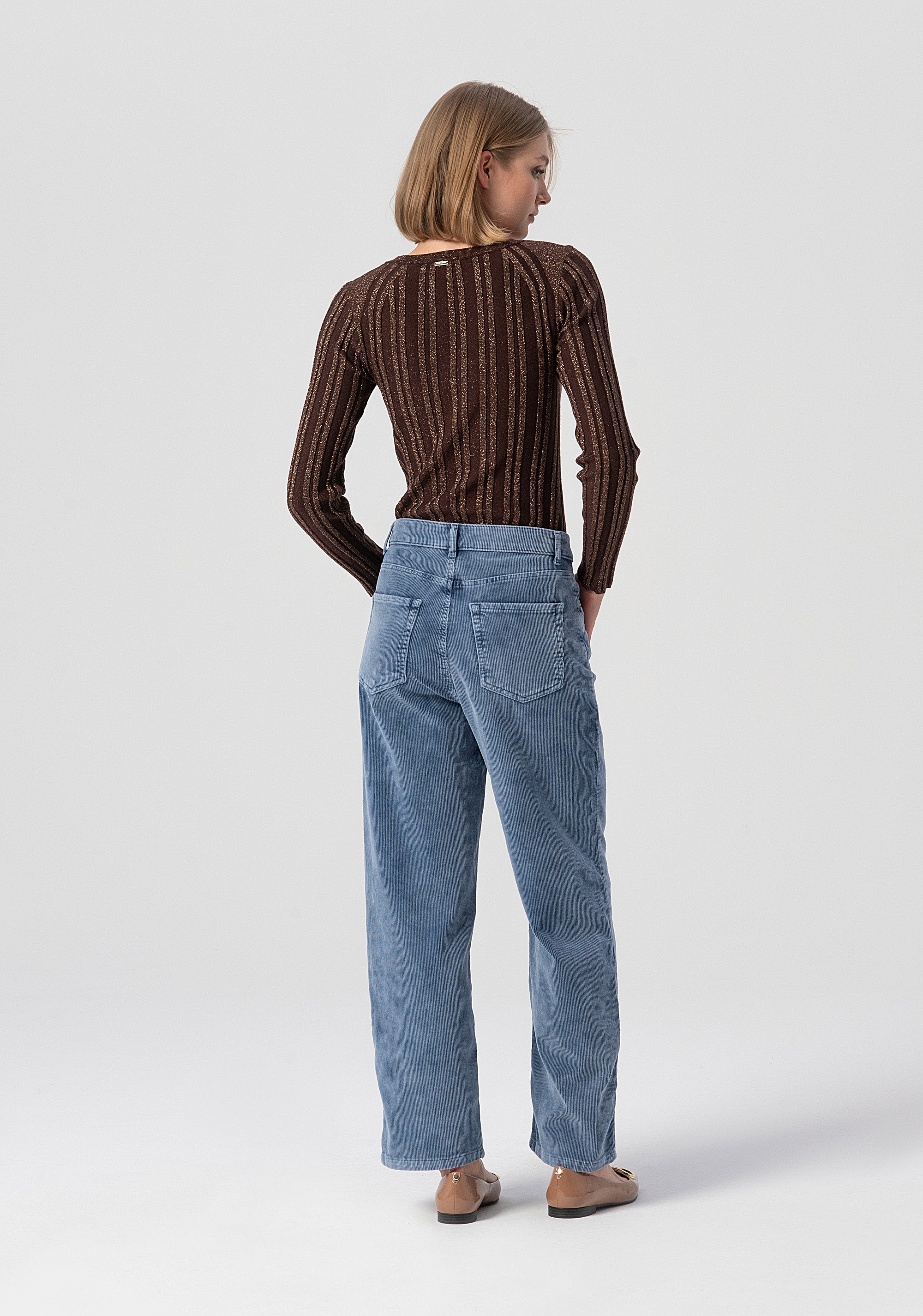 Pantaloni carrot in velluto FJ25WVD004W59601-166 Fracomina