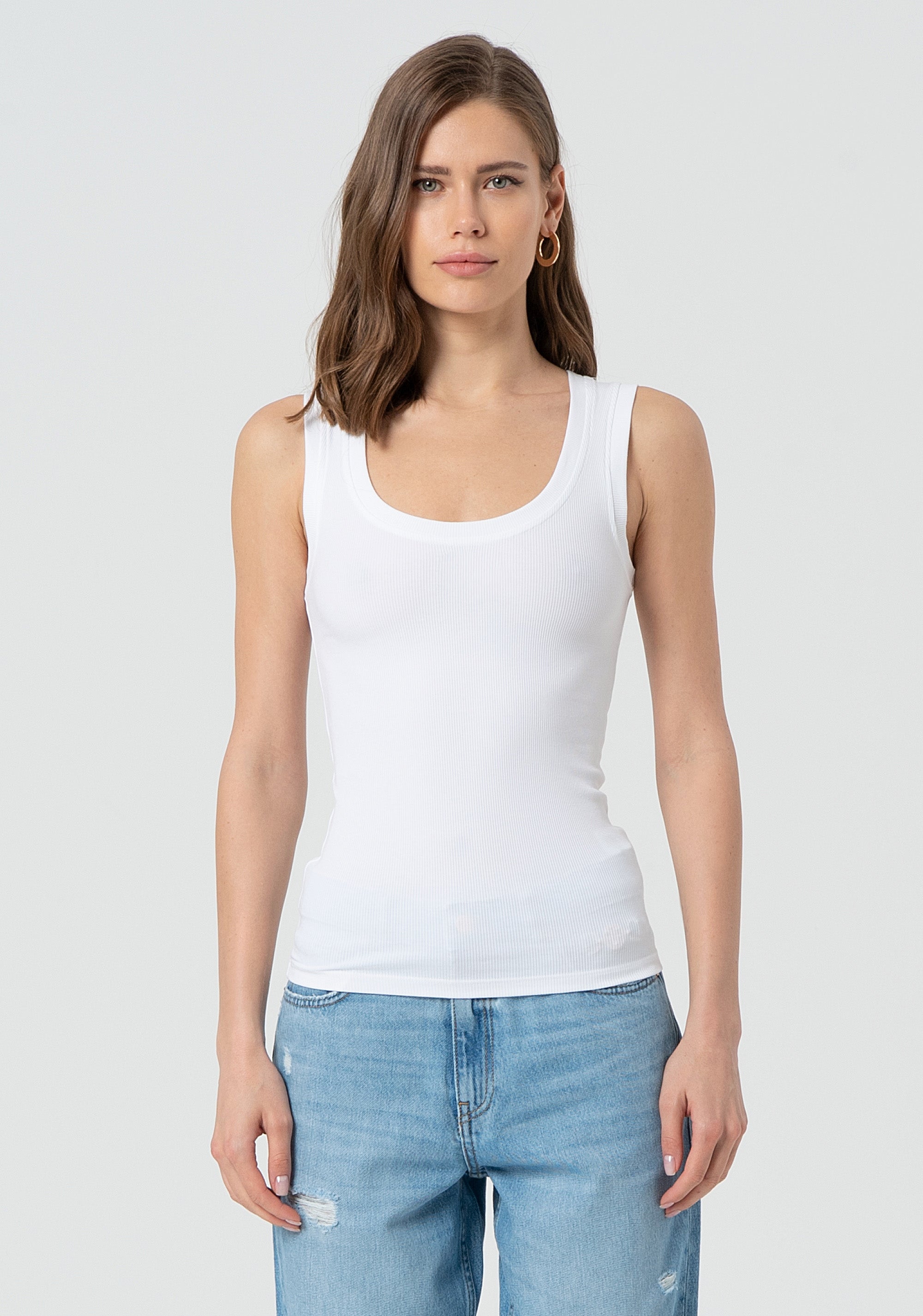 Top senza maniche slim FP25ST2001J40101-278 Fracomina