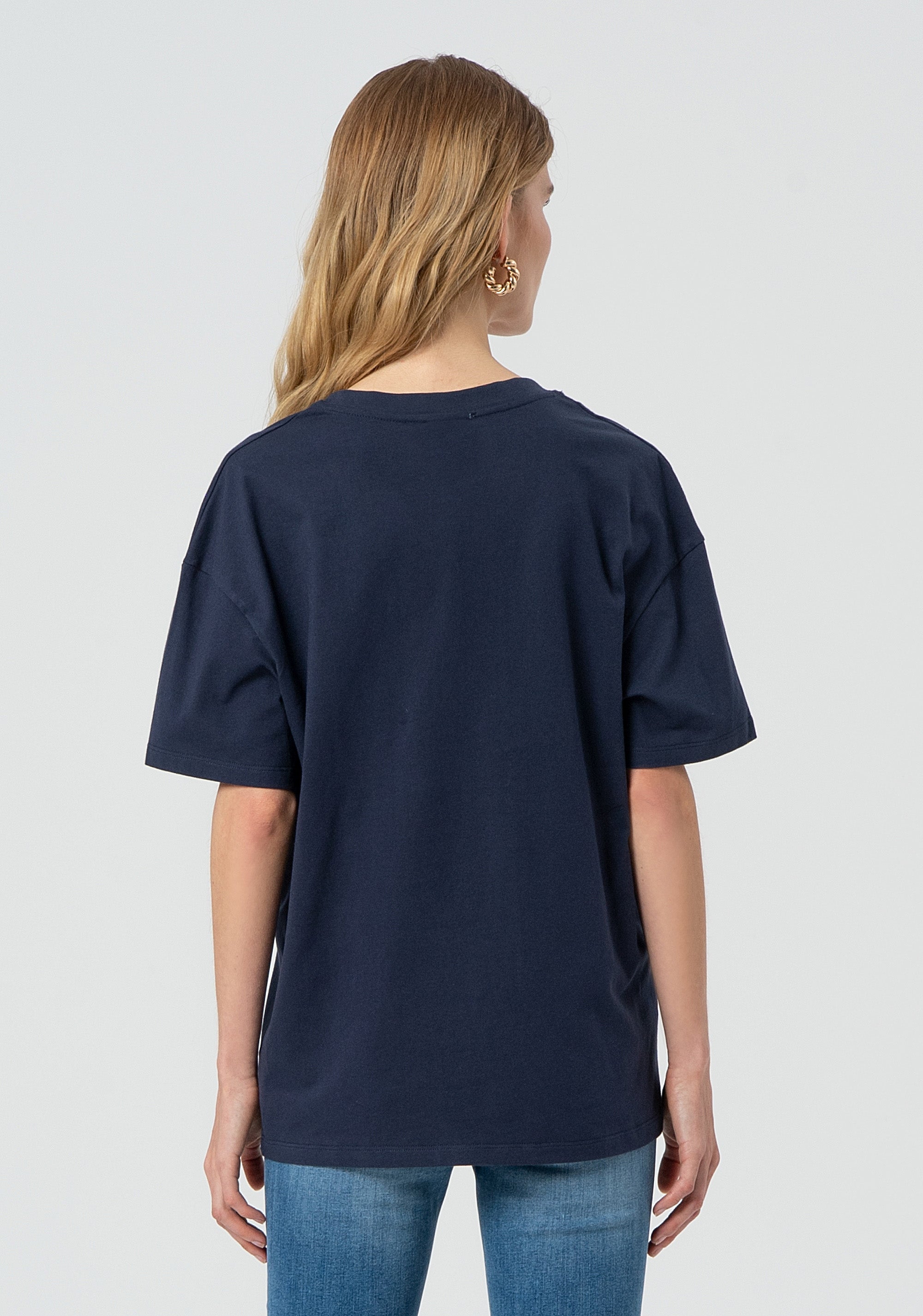 T-shirt over in jersey