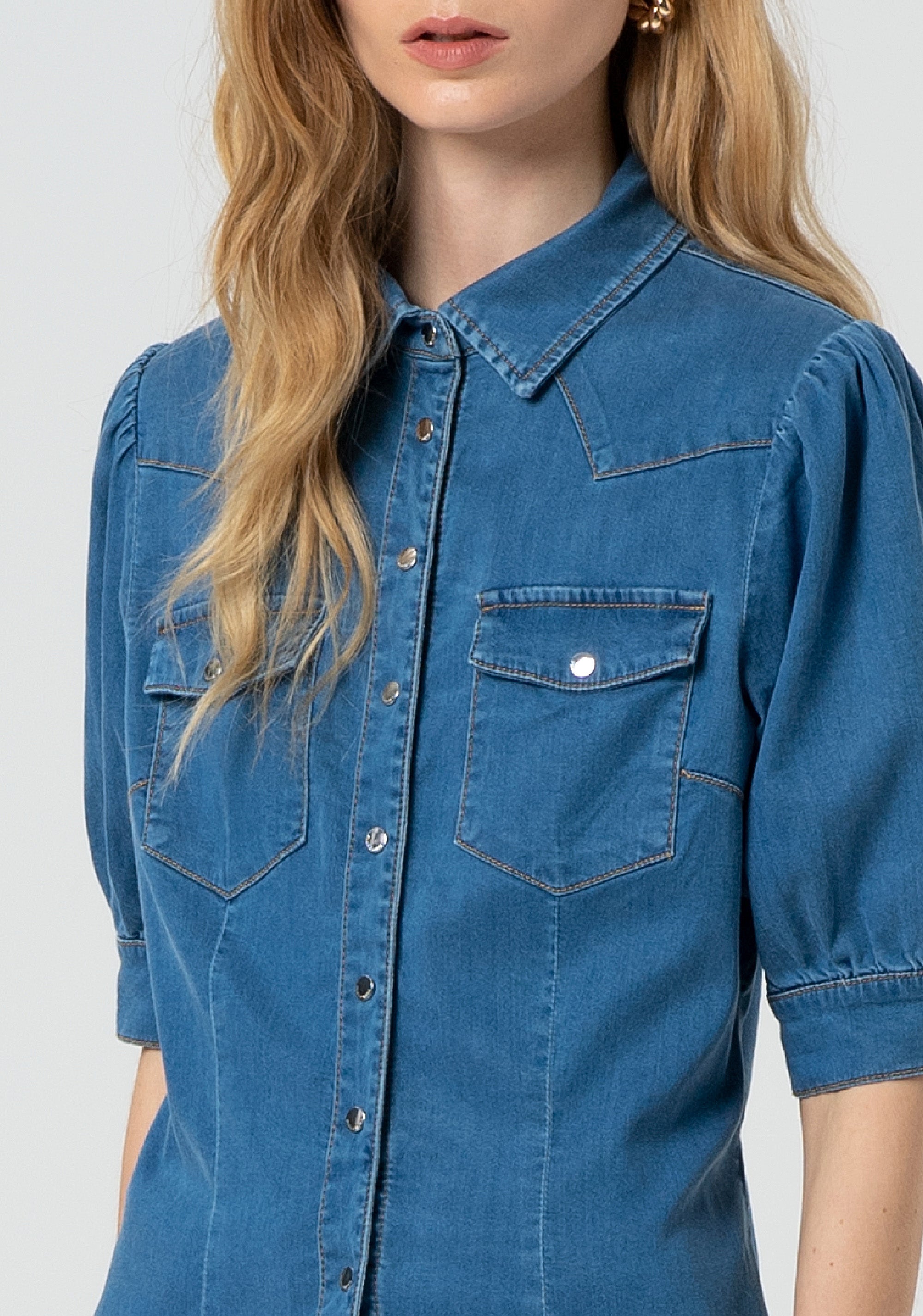 Camicia regular in denim con lavaggio medio FP25ST6004D46302-258 Fracomina