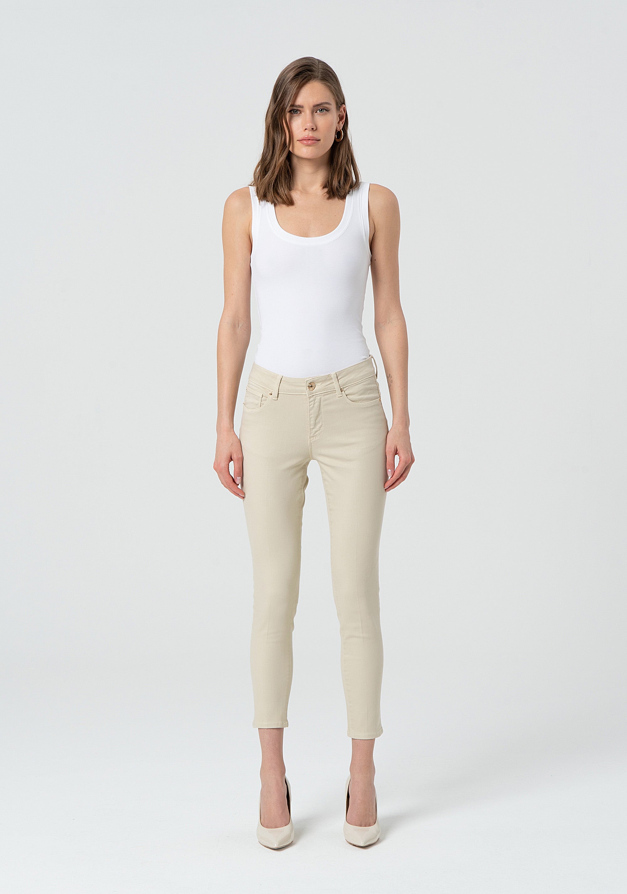 Pantalone slim effetto push up in bull FP25SV8000W61501-251 Fracomina