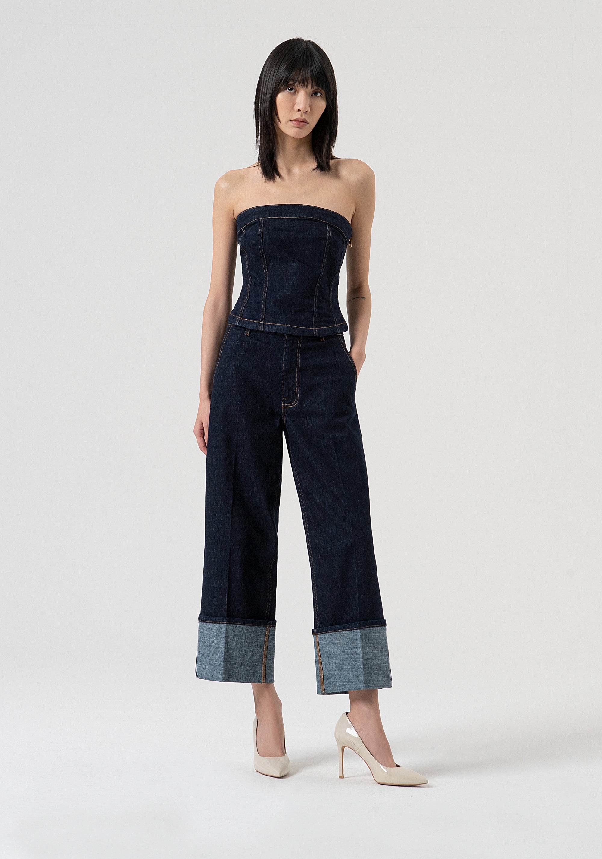 Top senza maniche modello bustier in denim con lavaggio raw FP25WJ5007D40193-L23 Fracomina