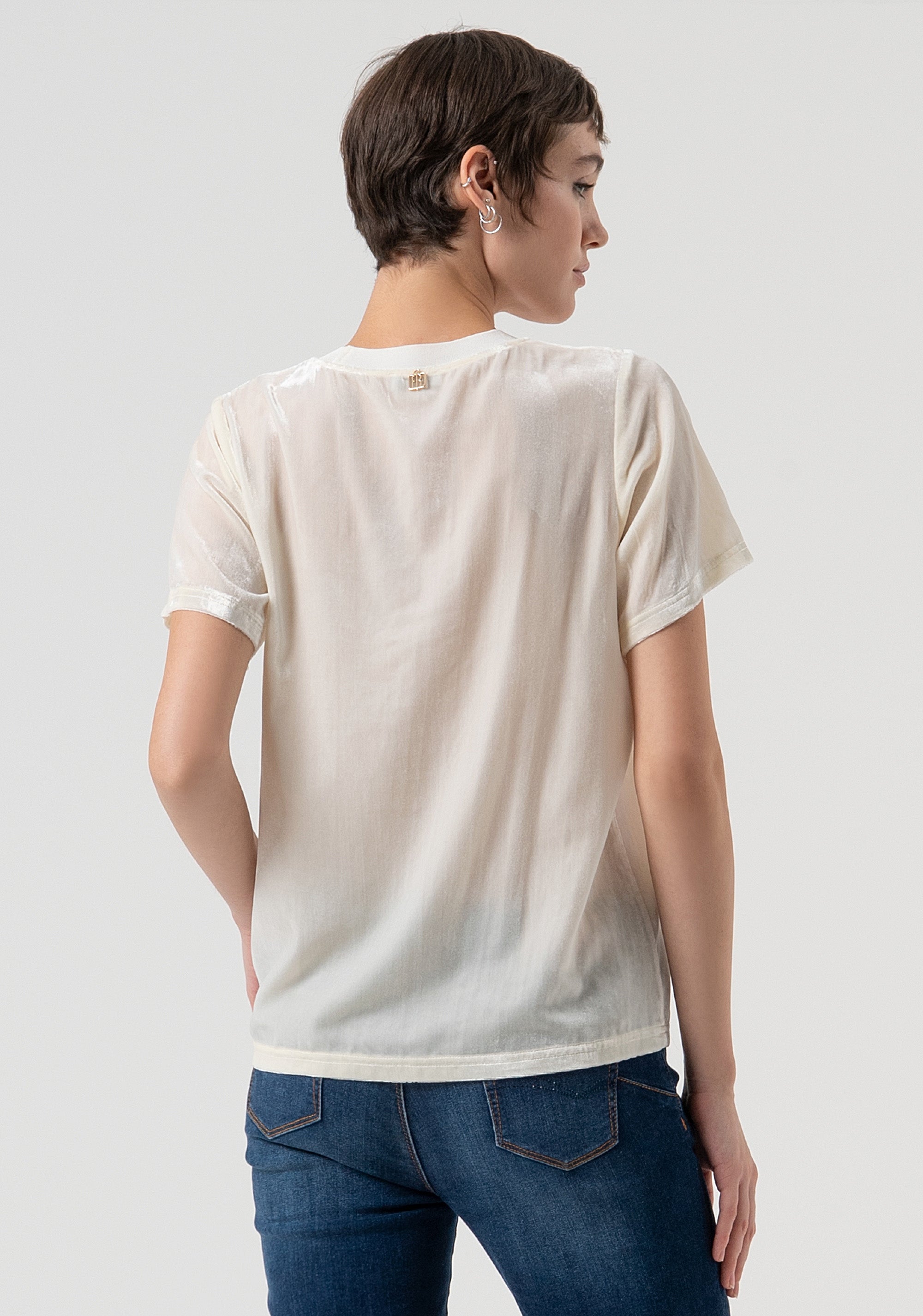 T-shirt loose fit con seta FP25WT3036J48701-508 Fracomina
