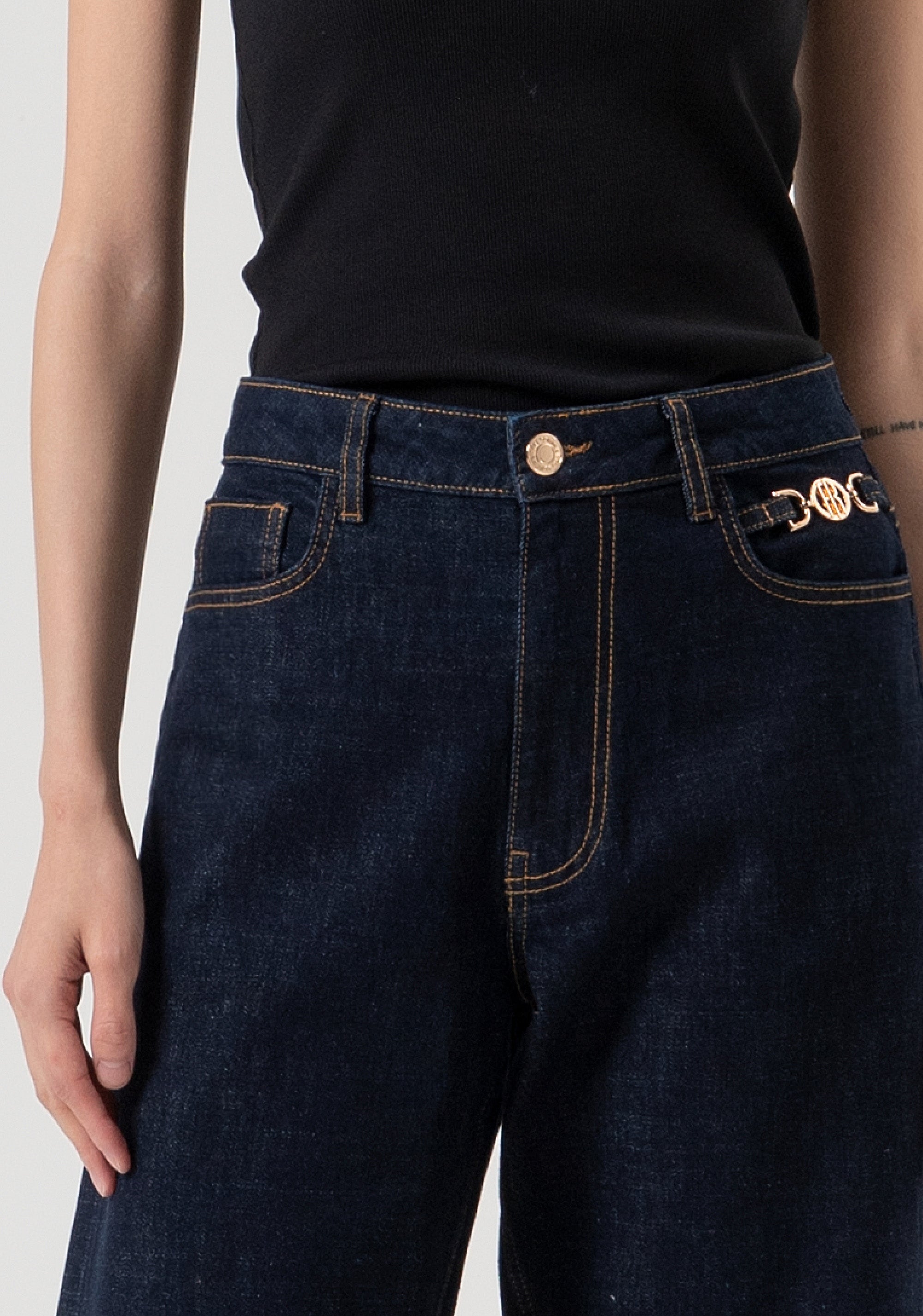 Jeans boyfriend cropped in denim con lavaggio raw FP25WV5008D40193-L23 Fracomina