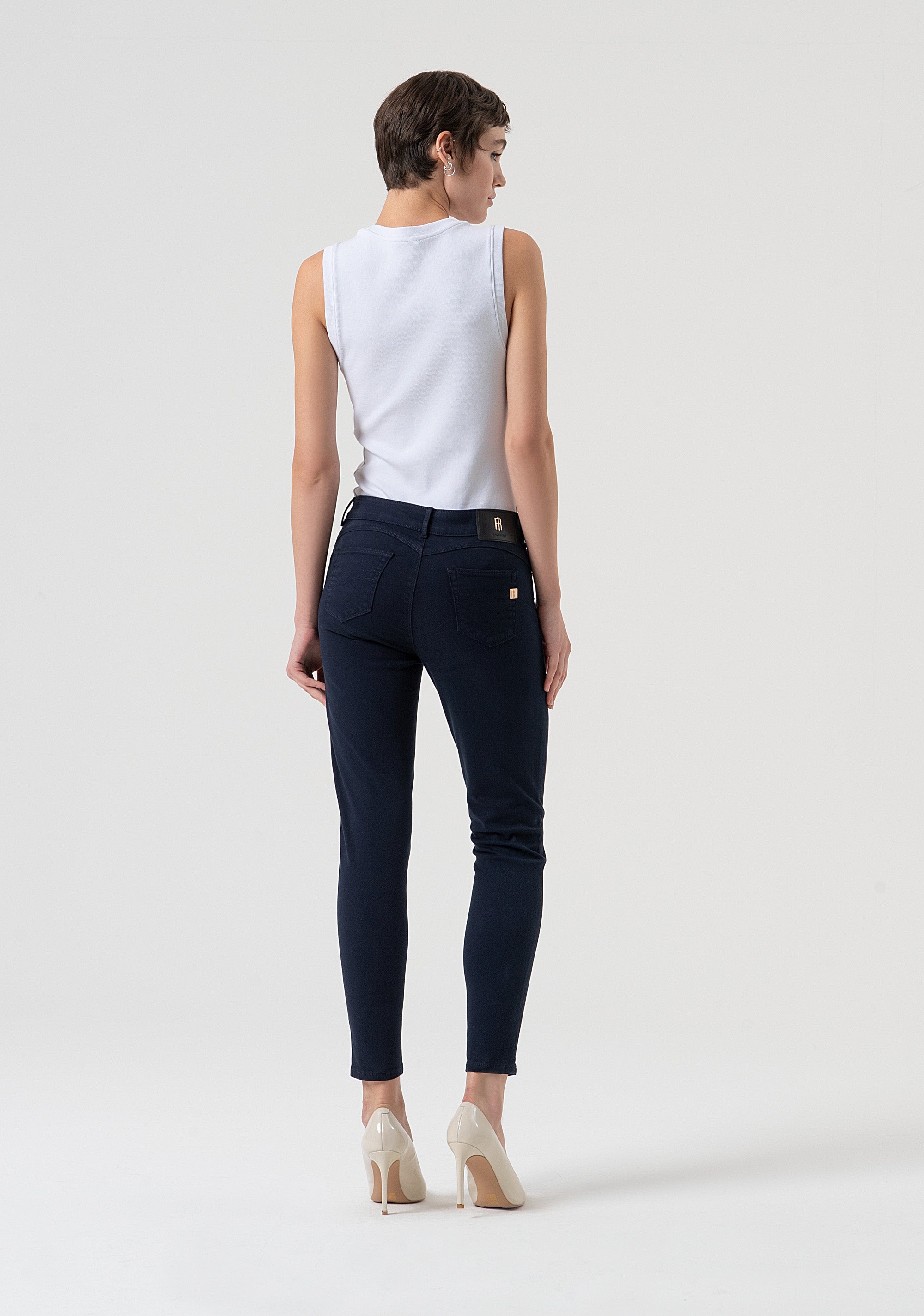 Jeans slim effetto push up in raso FP25WV8000W72001-117 Fracomina
