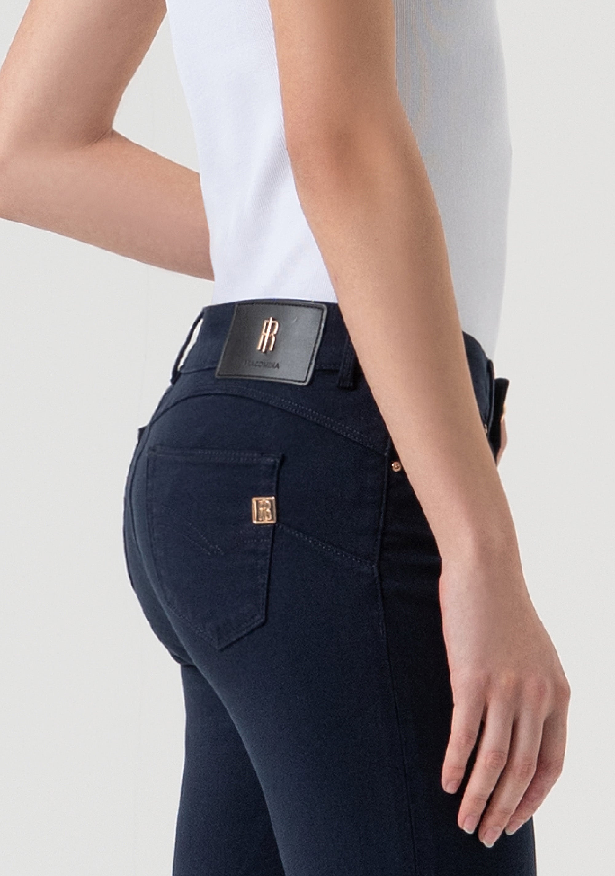 Jeans slim effetto push up in raso FP25WV8000W72001-117 Fracomina
