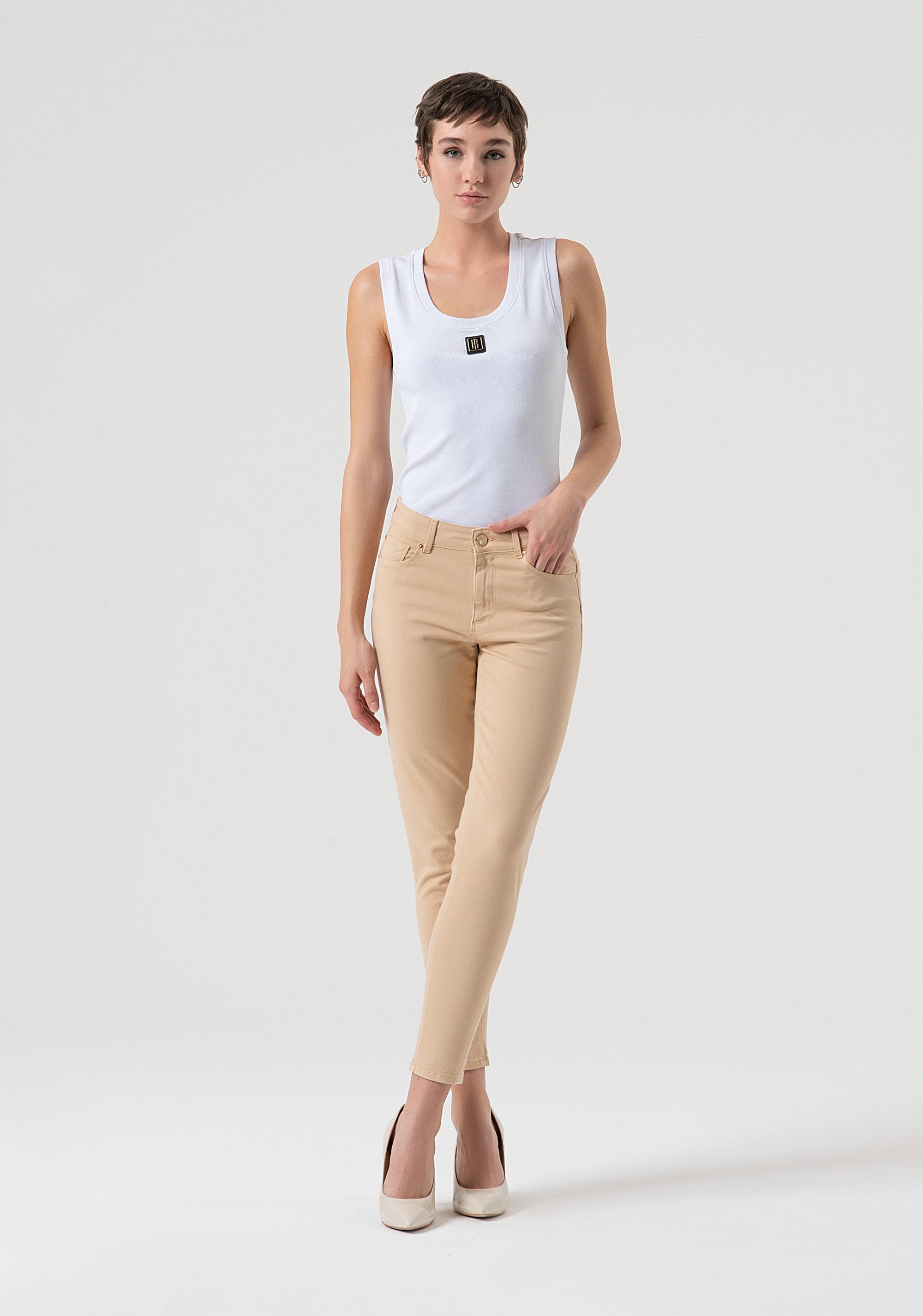 Jeans slim effetto push up in raso FP25WV8000W72001-L20 Fracomina