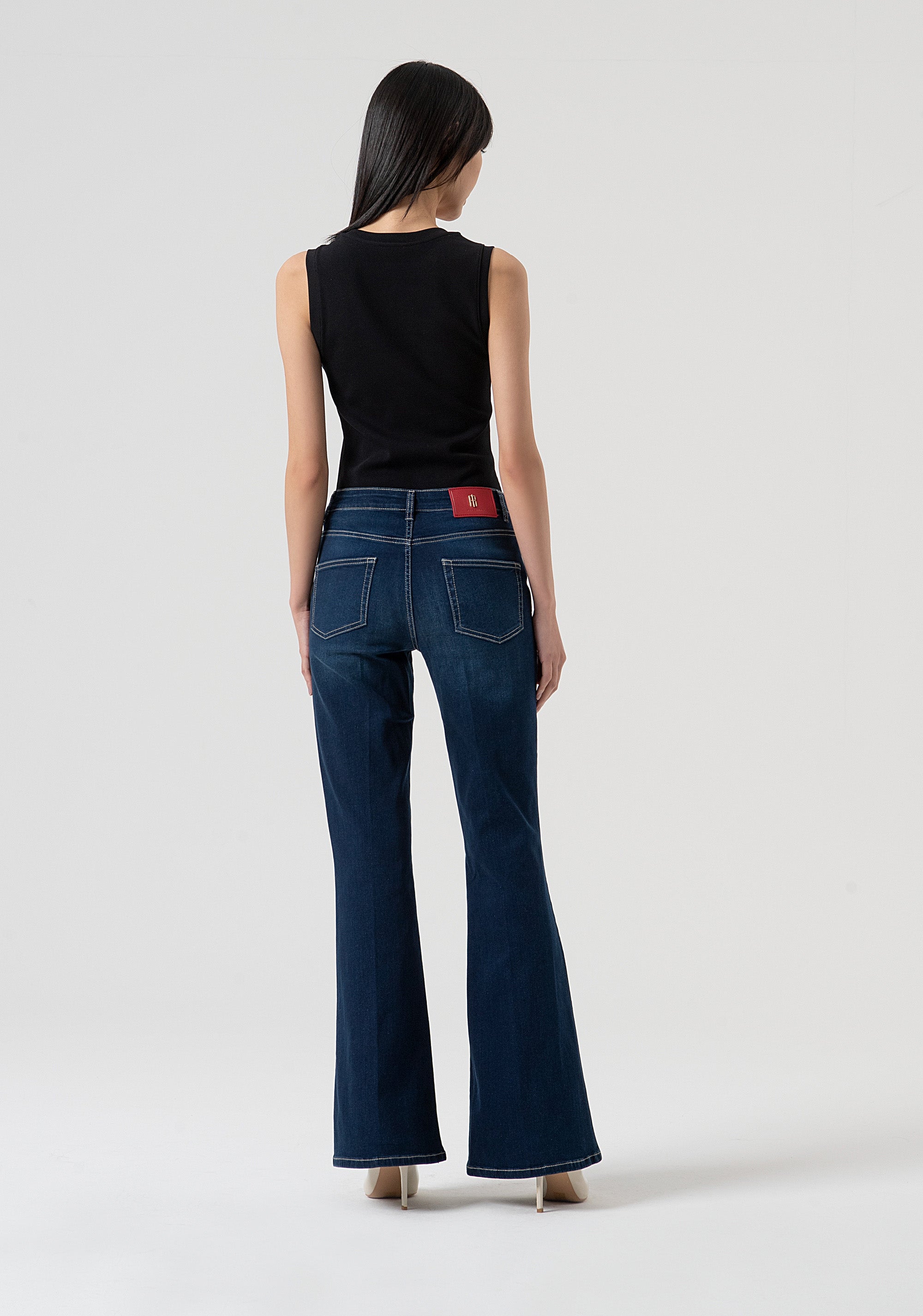 Jeans bootcut in denim con lavaggio medio FP25WVA012D46093-117 Fracomina