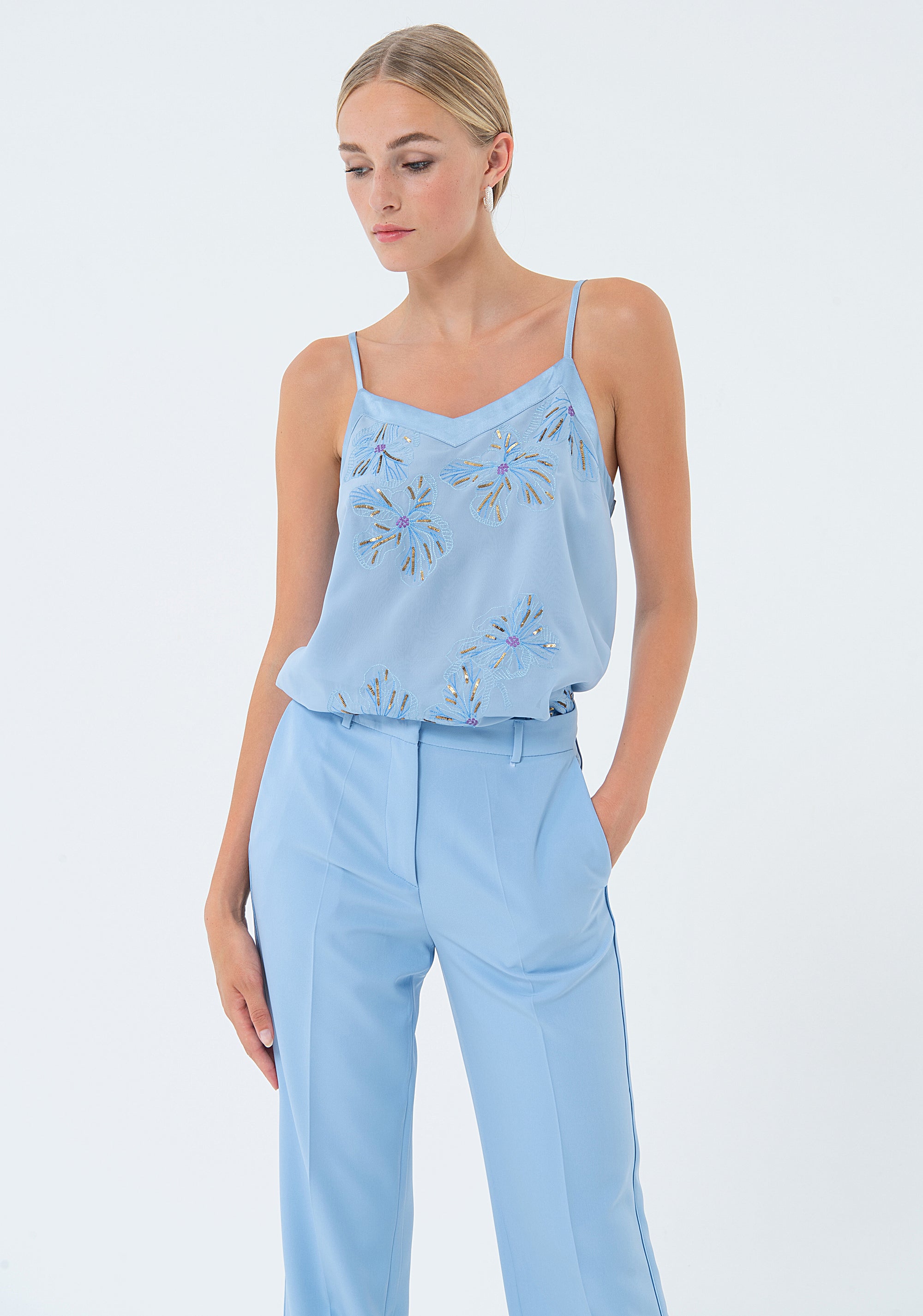 Pantaloni a palazzo ampio in tessuto tecnico