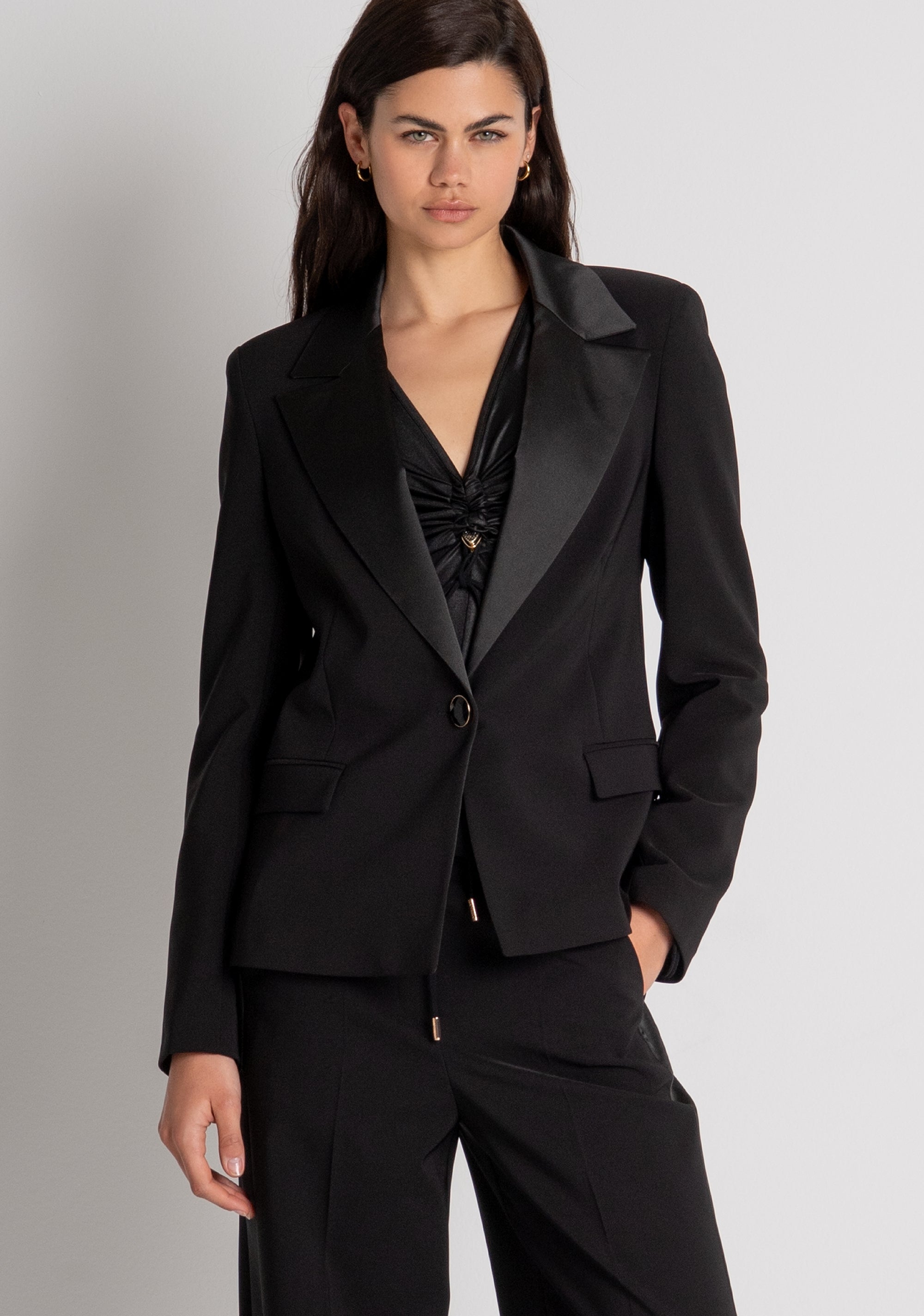 Blazer slim monopetto FRACOMINA — immagine 1 di 6