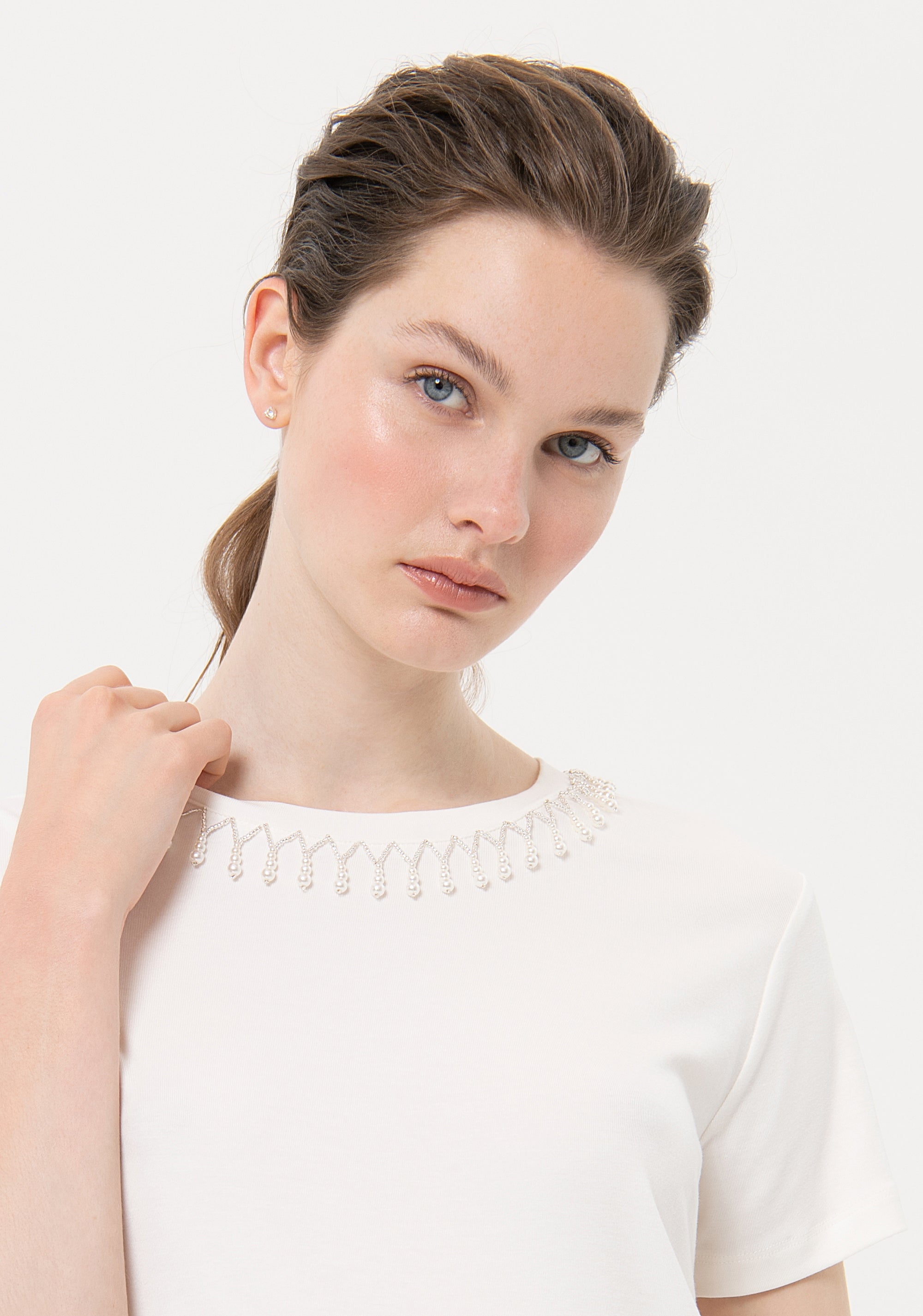 Blusa ampia con inserto in pizzo sul retro FR24ST1004J467G1-108 Fracomina