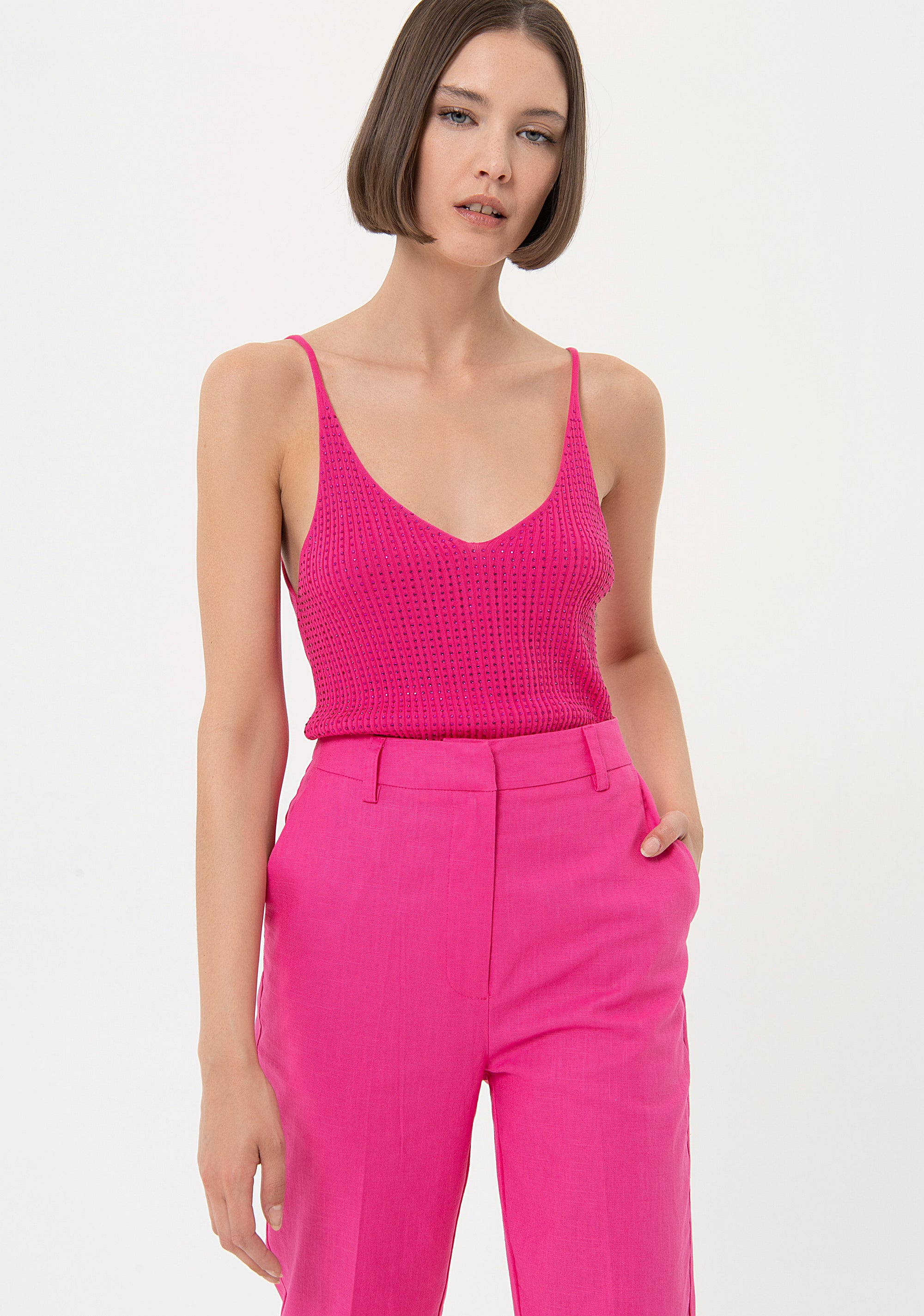 Pantaloni chino regular in cotone e lino