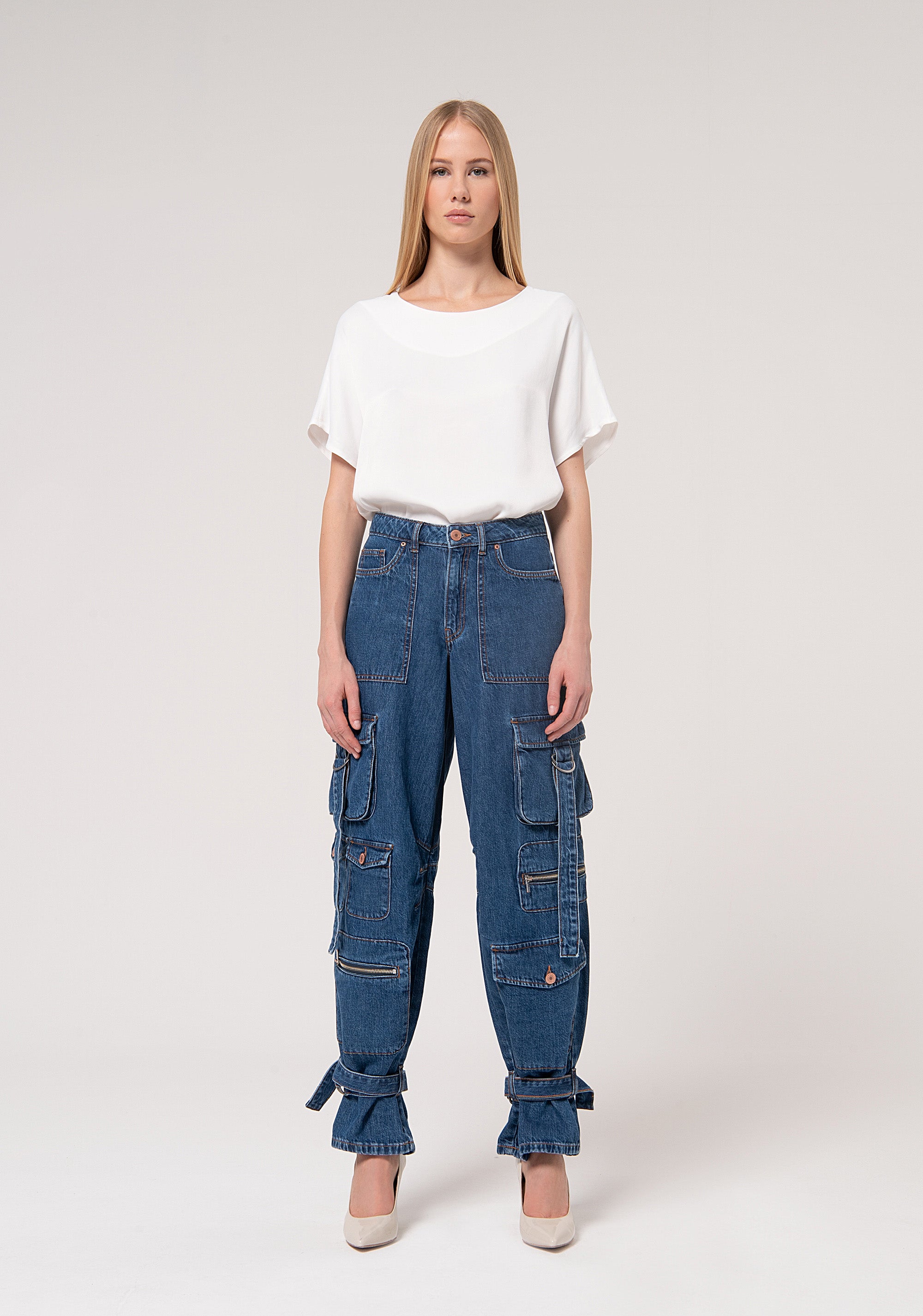 Jeans cargo in denim con lavaggio medio FR24WVC007D46102-349 Fracomina