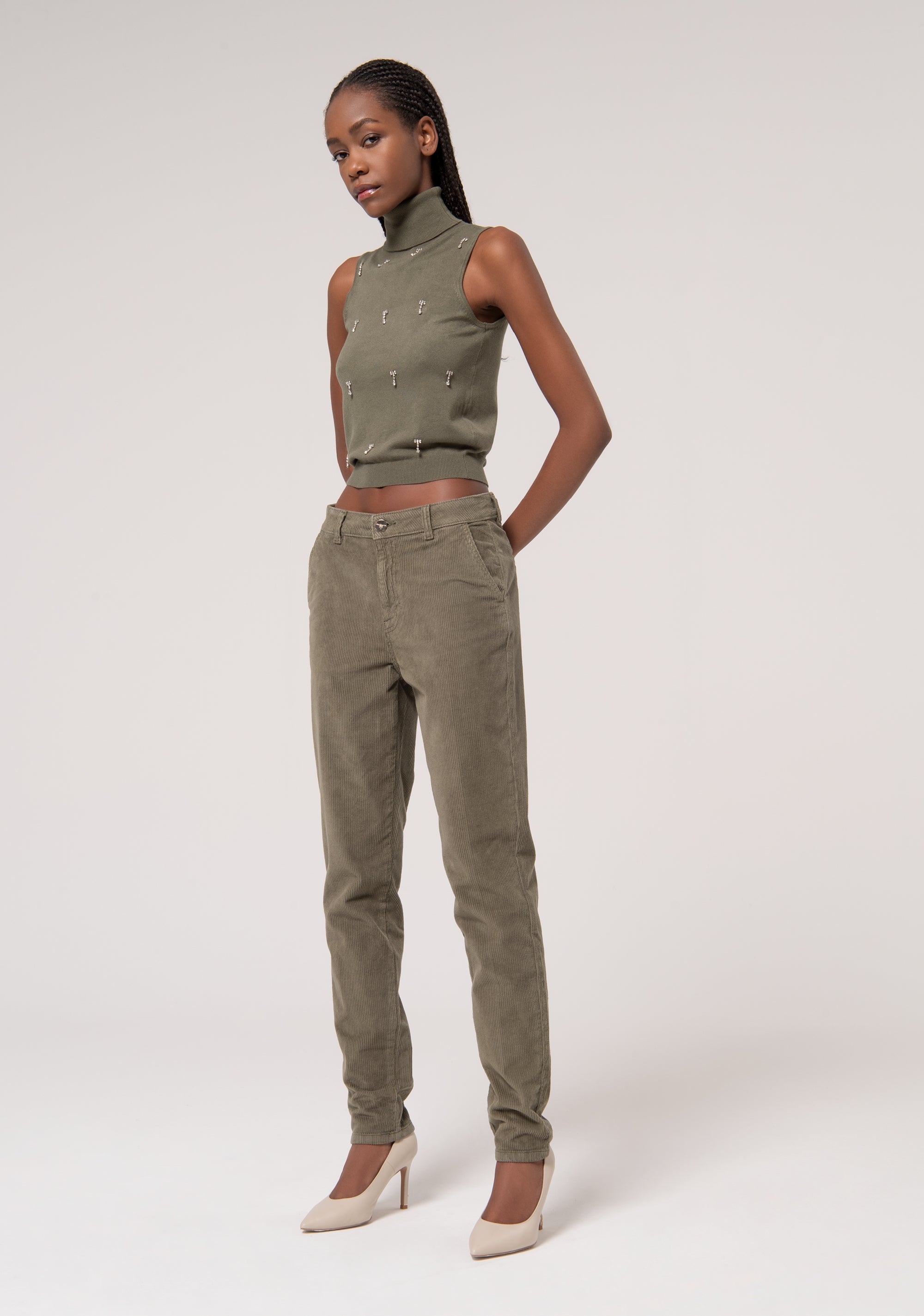 Pantalone regular in velluto 1000 righe FR24WVD004W56901-205 Fracomina