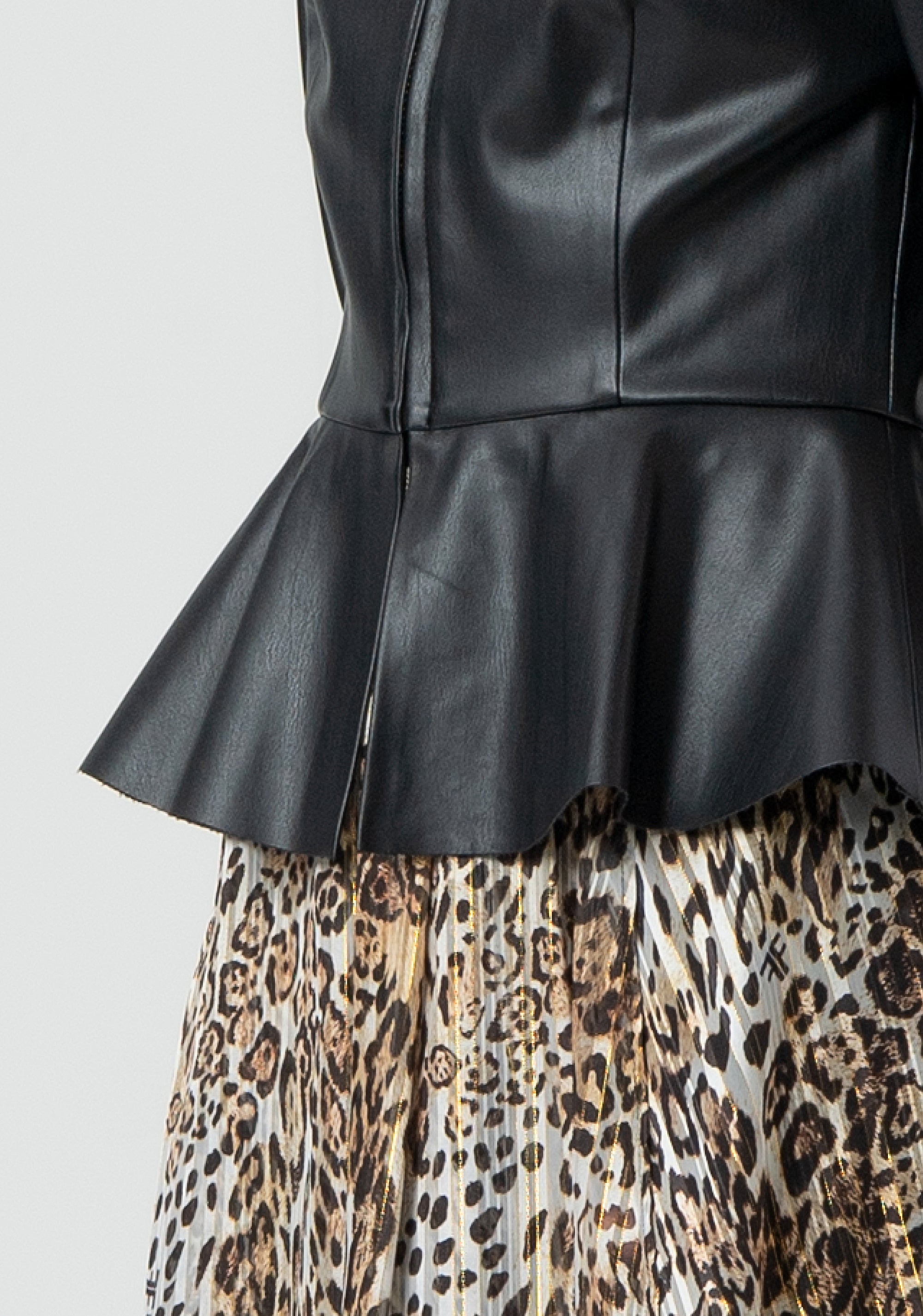 Giacca regular in finta pelle FR25SJ1009P41101-053 Fracomina