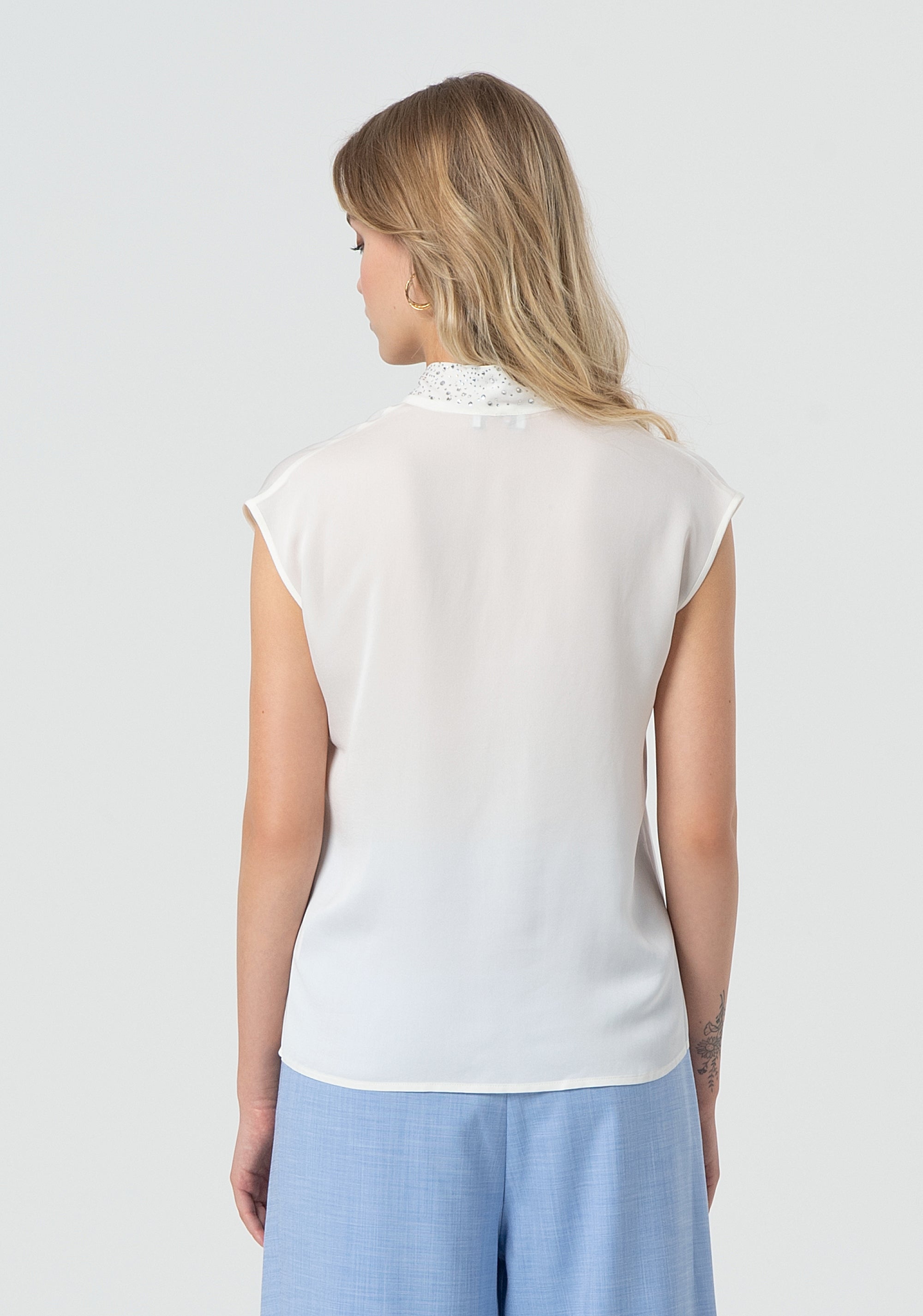 Blusa senza maniche con seta FR25ST1011W77401-108 Fracomina