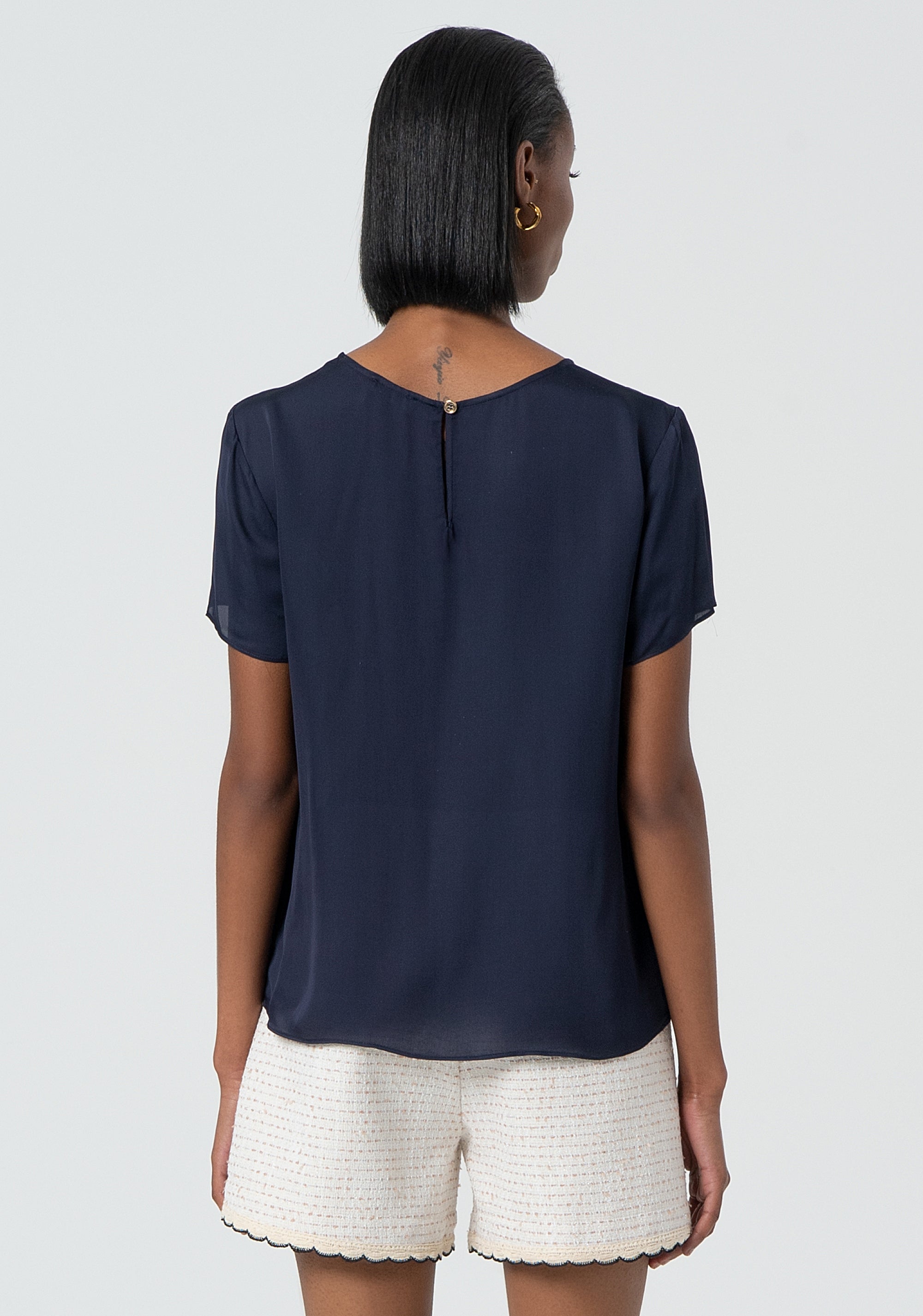 Top regular con seta FR25ST1032W77401-117 Fracomina