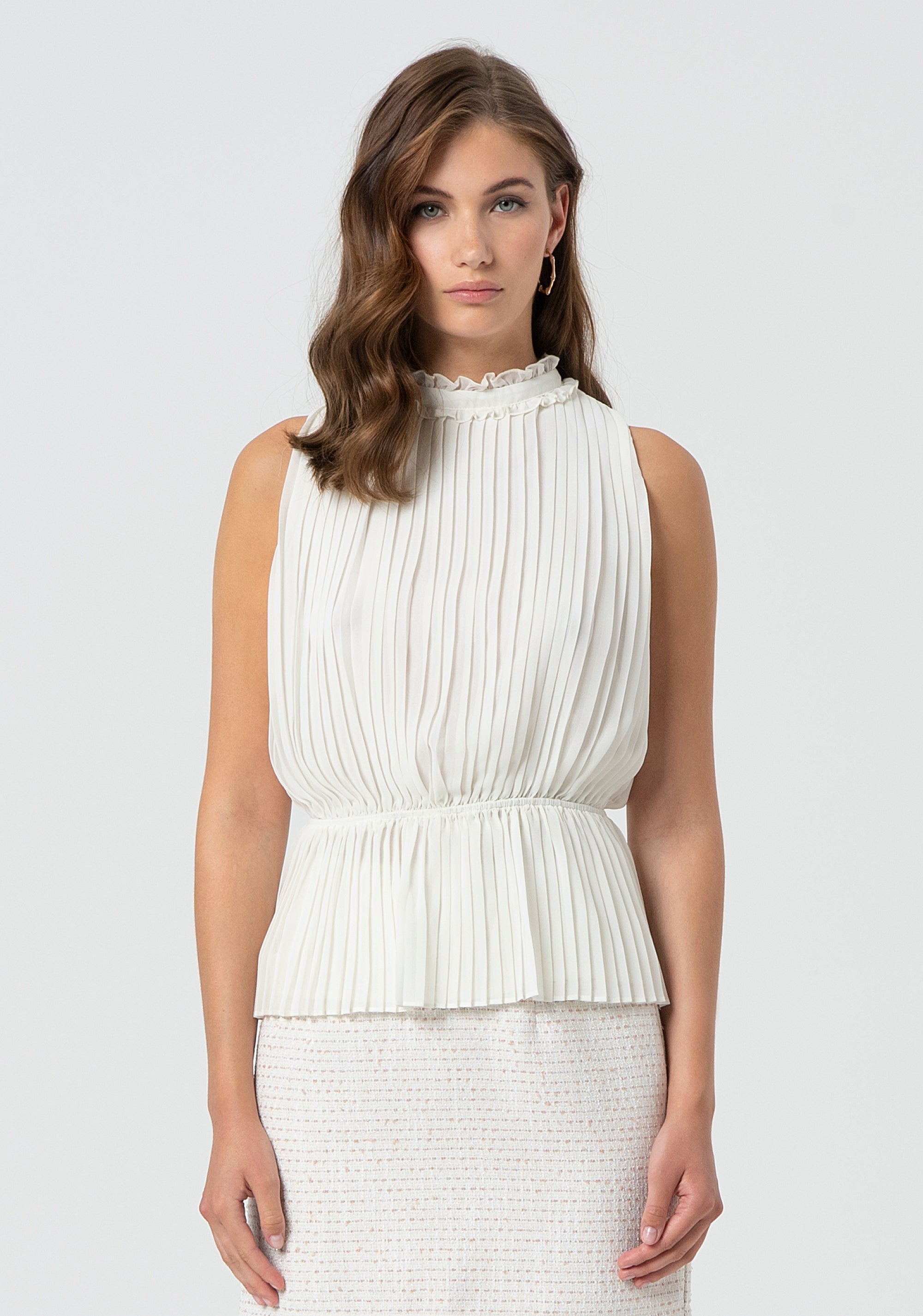 Top estivo da donna a maniche corte plissettato con scollo quadrato Top estivo da donna a maniche corte plissettato con scollo quadrato