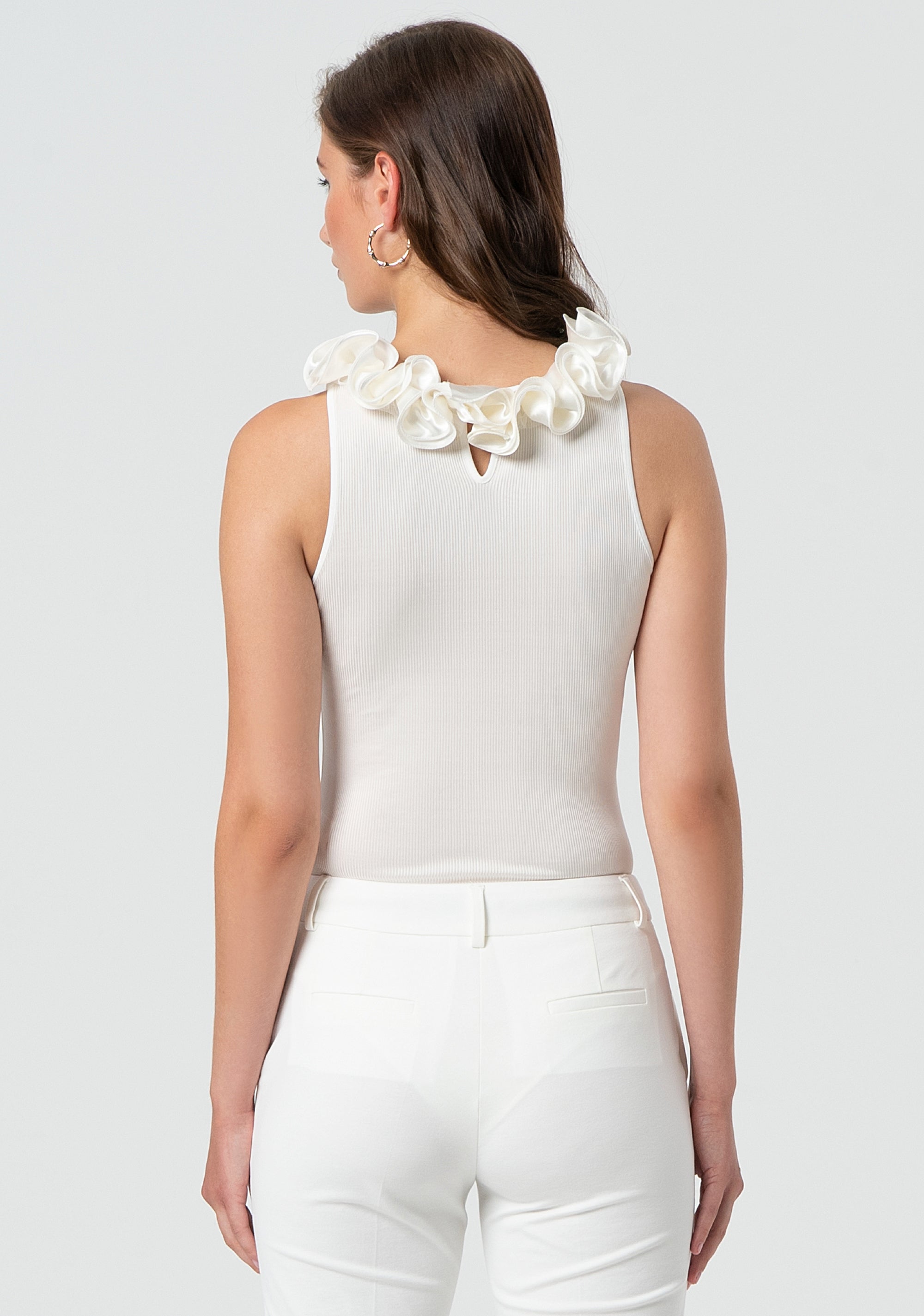 Body senza maniche con collo a fiori