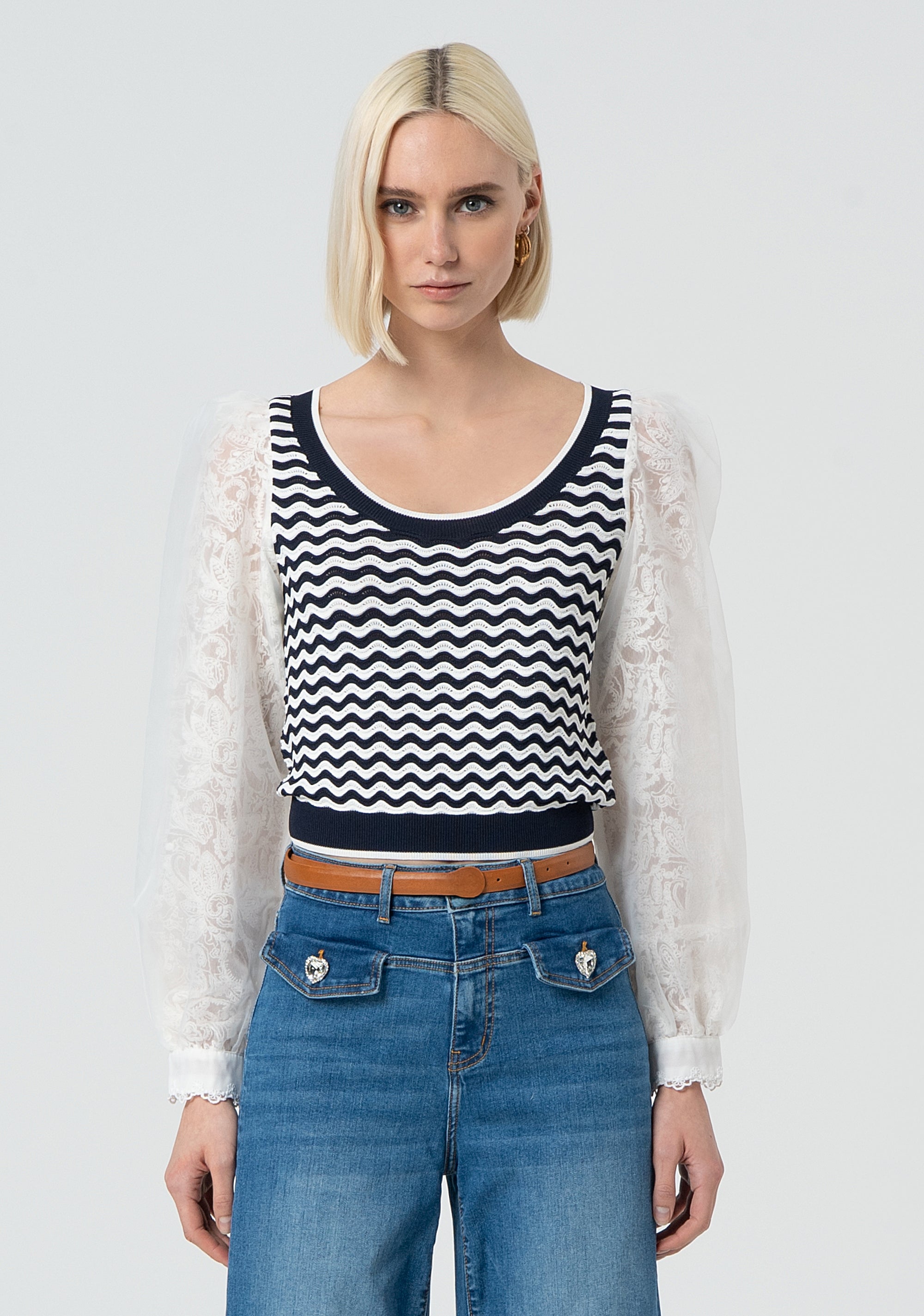 Maglia aderente a righe con maniche lunghe in pizzo FR25ST7019K421G1-957 Fracomina