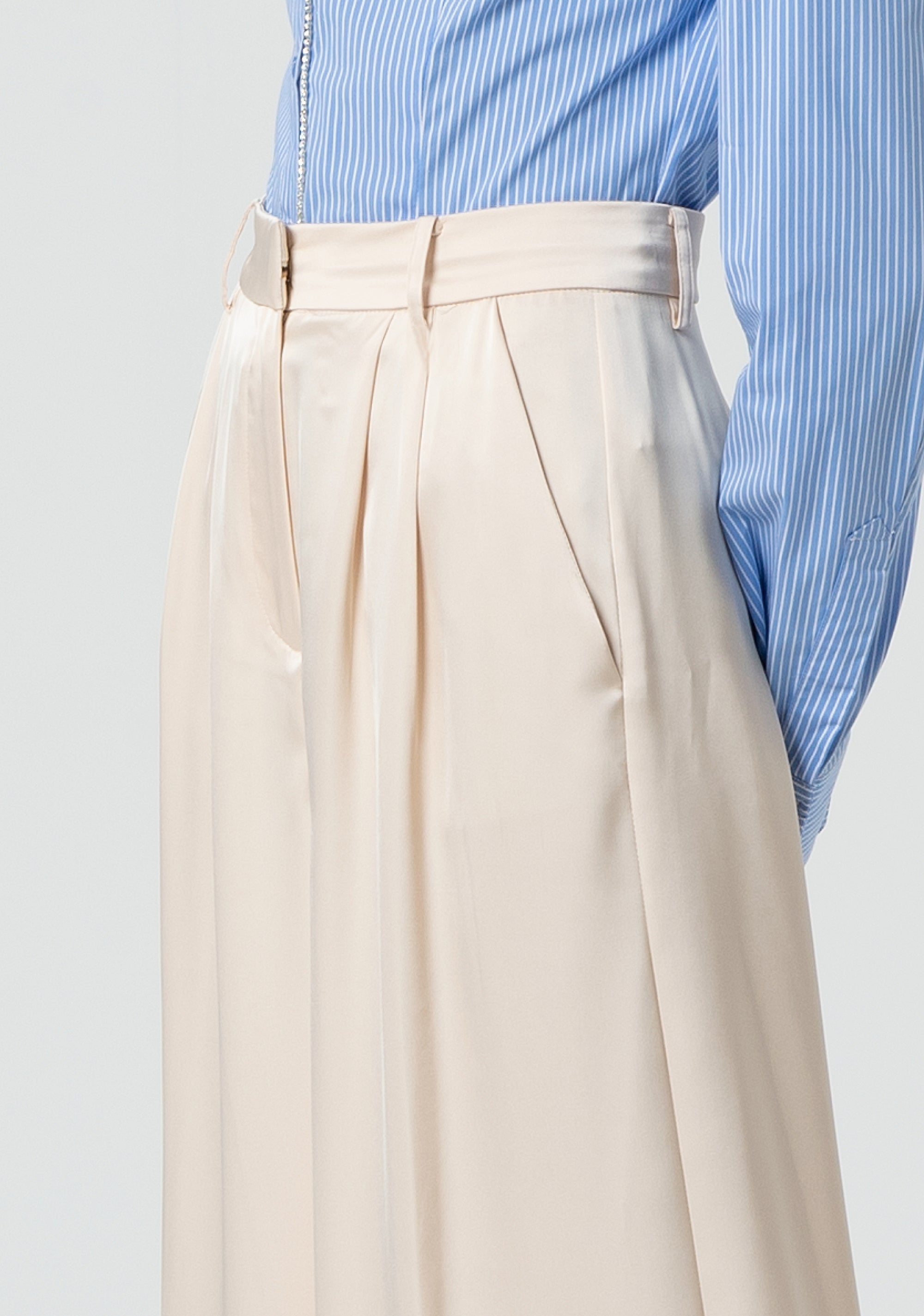 Pantaloni a palazzo in raso FR25SV3002W41101-108 Fracomina