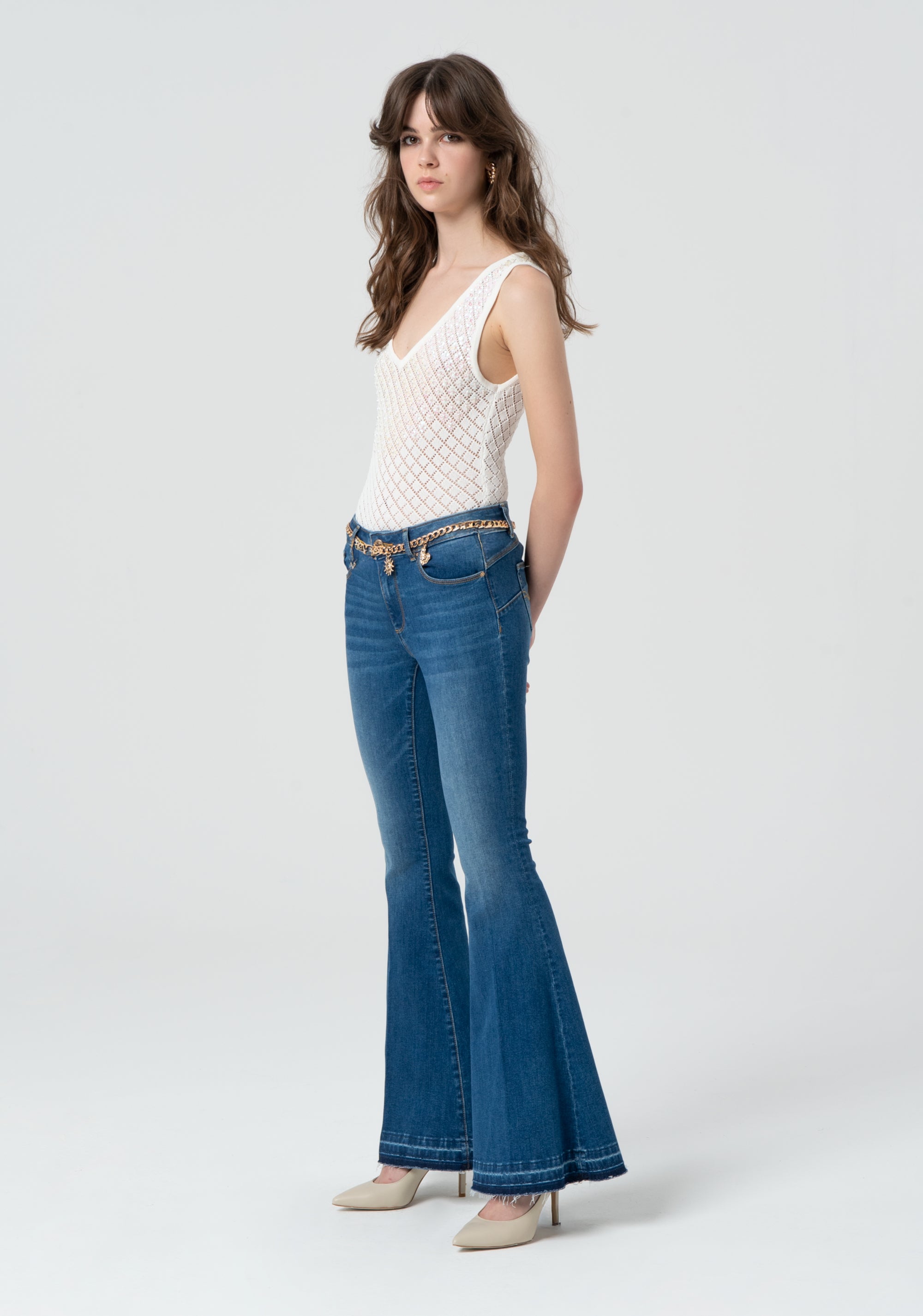 Jeans Bella S bootcut con cintura