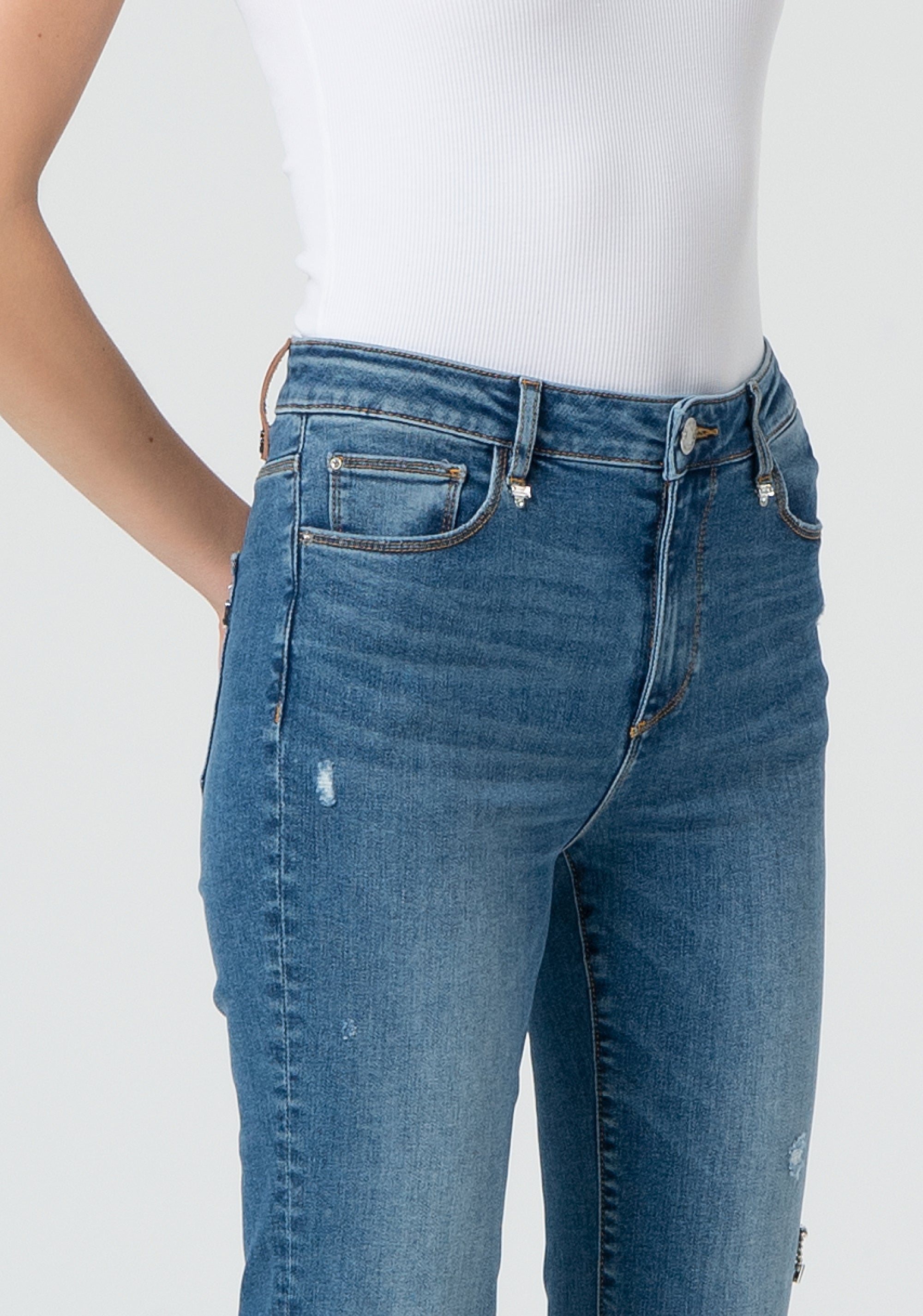 Jeans bootcut in denim con lavaggio medio FR25SVA008D460R9-258 Fracomina