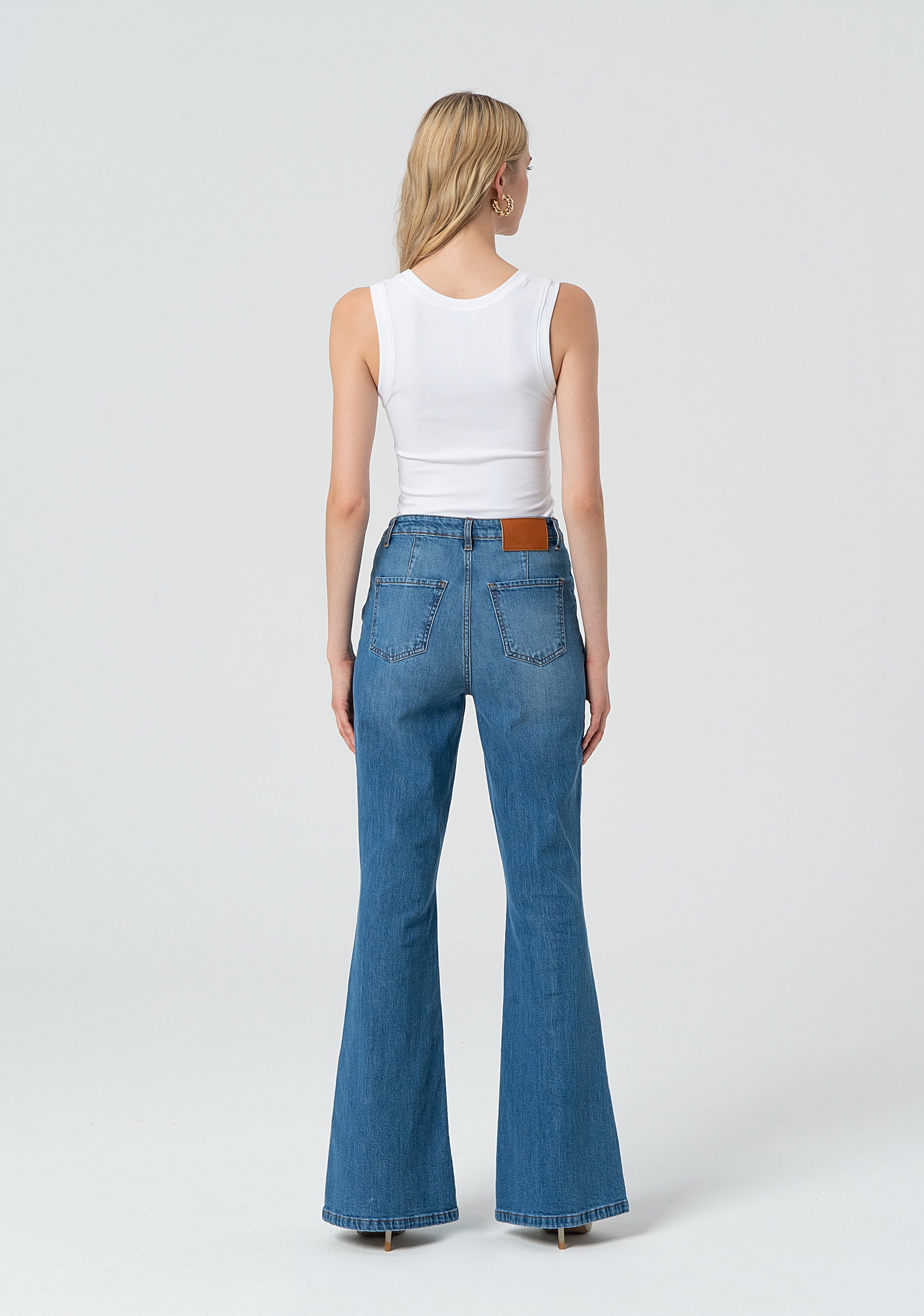 Jeans bootcut in denim con lavaggio medio FR25SVA009D46002-258 Fracomina