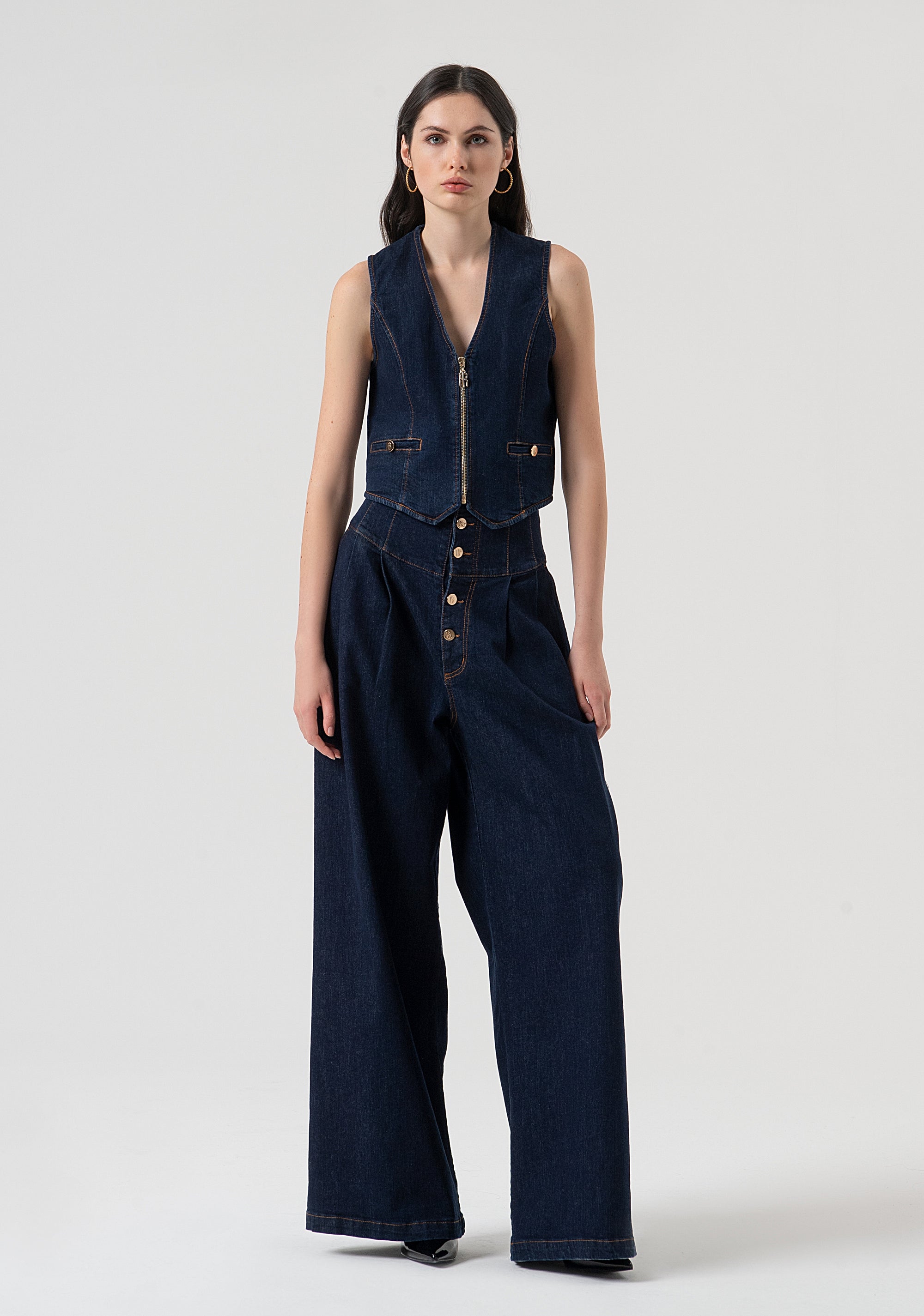 Gilet regular in denim con lavaggio raw FR25WJ5013D46493-L23 Fracomina