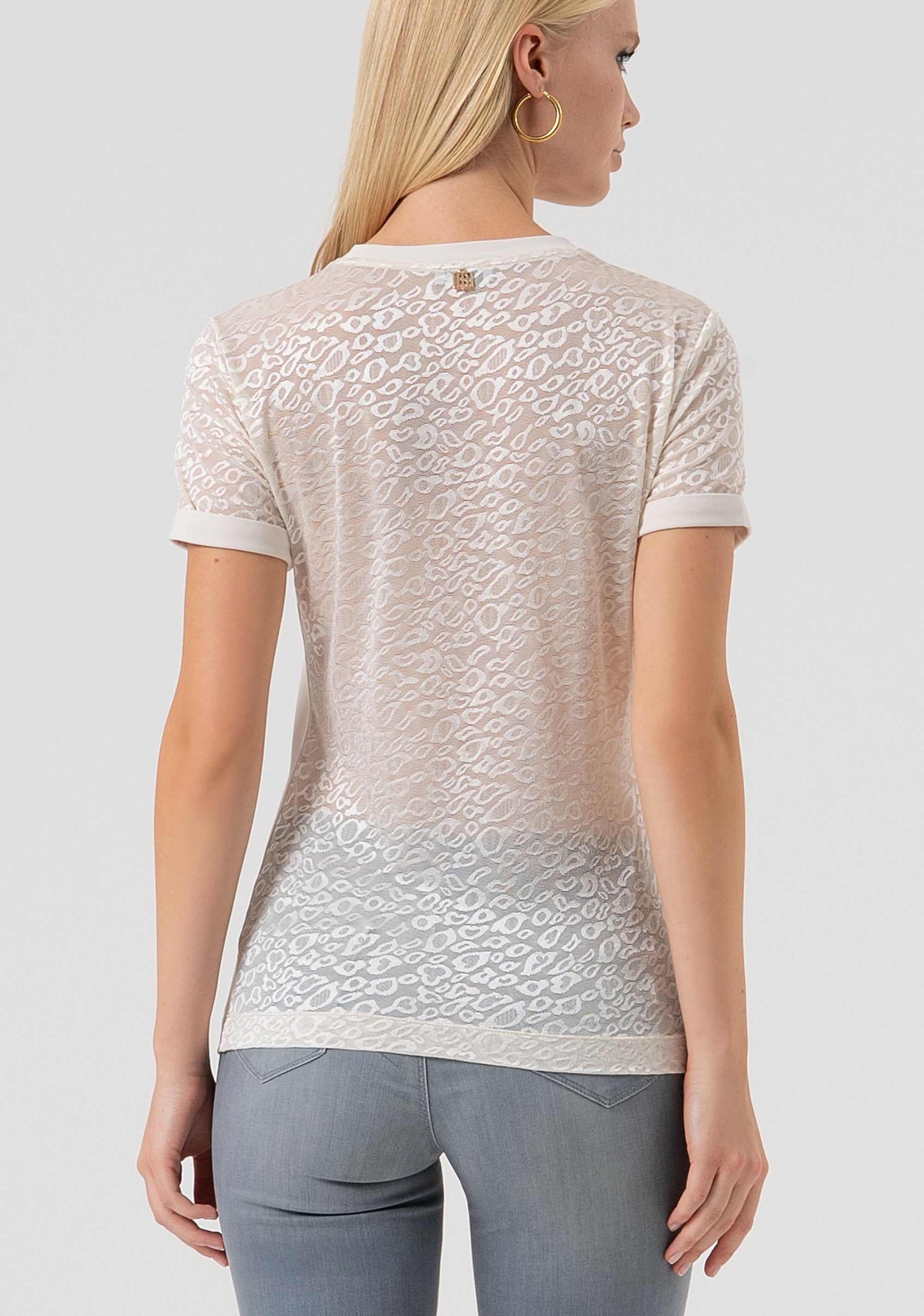 T-shirt slim in jersey con retro in pizzo animalier FR25WT3043J401G1-508 Fracomina