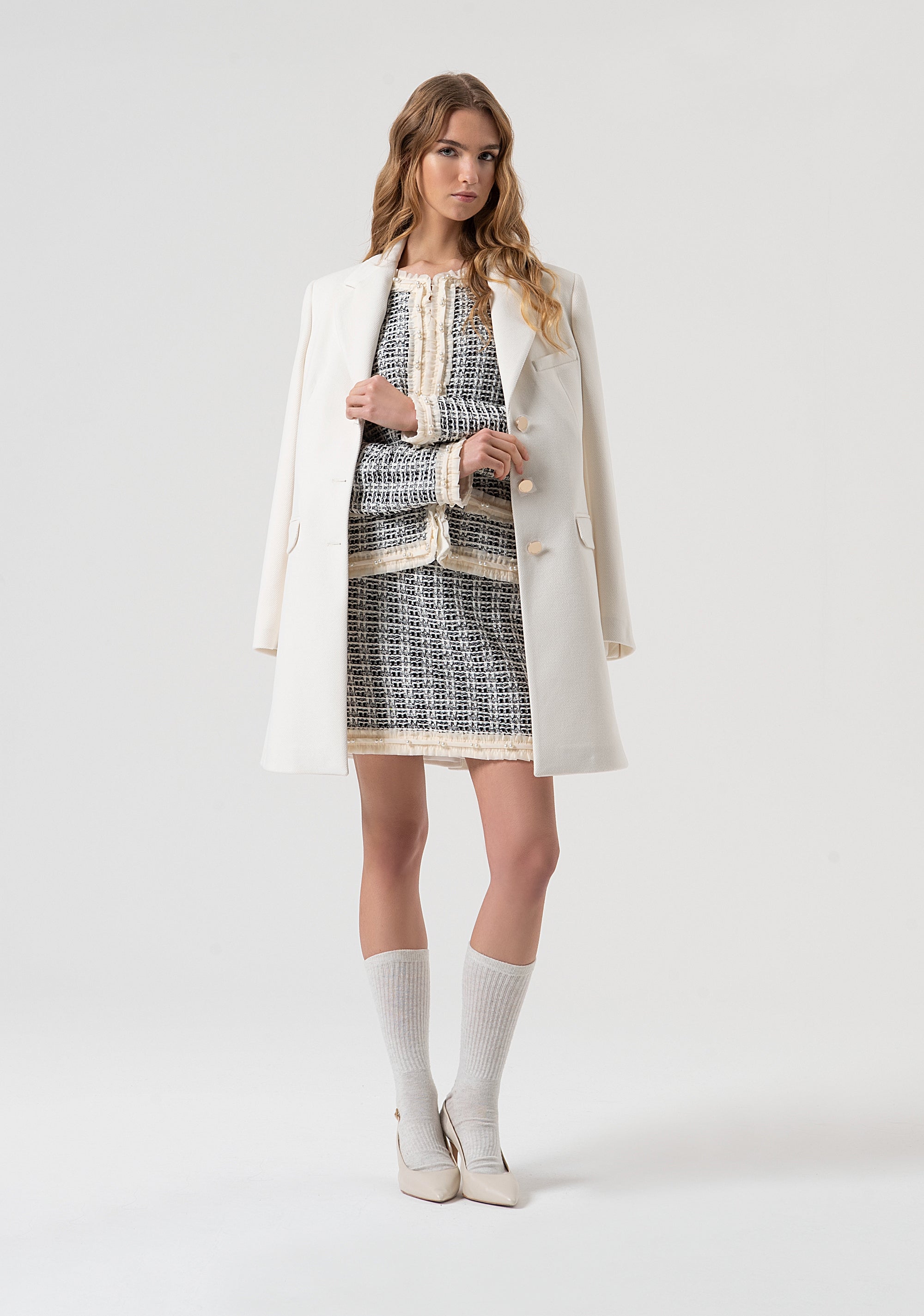 Cardigan regular con passamanerie e perle FR25WT8028K51601-054 Fracomina