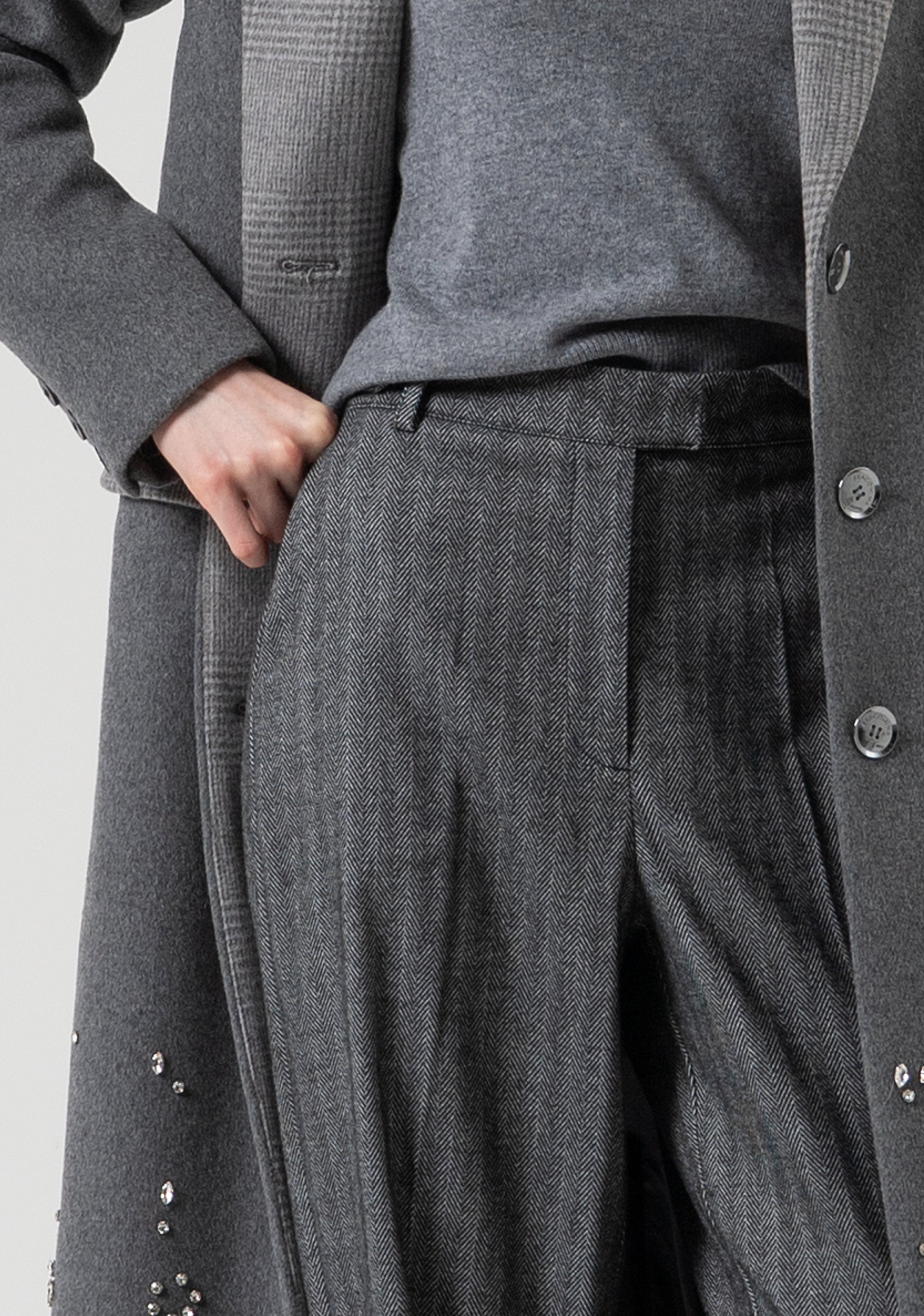 Pantalone regular in fantasia spigata