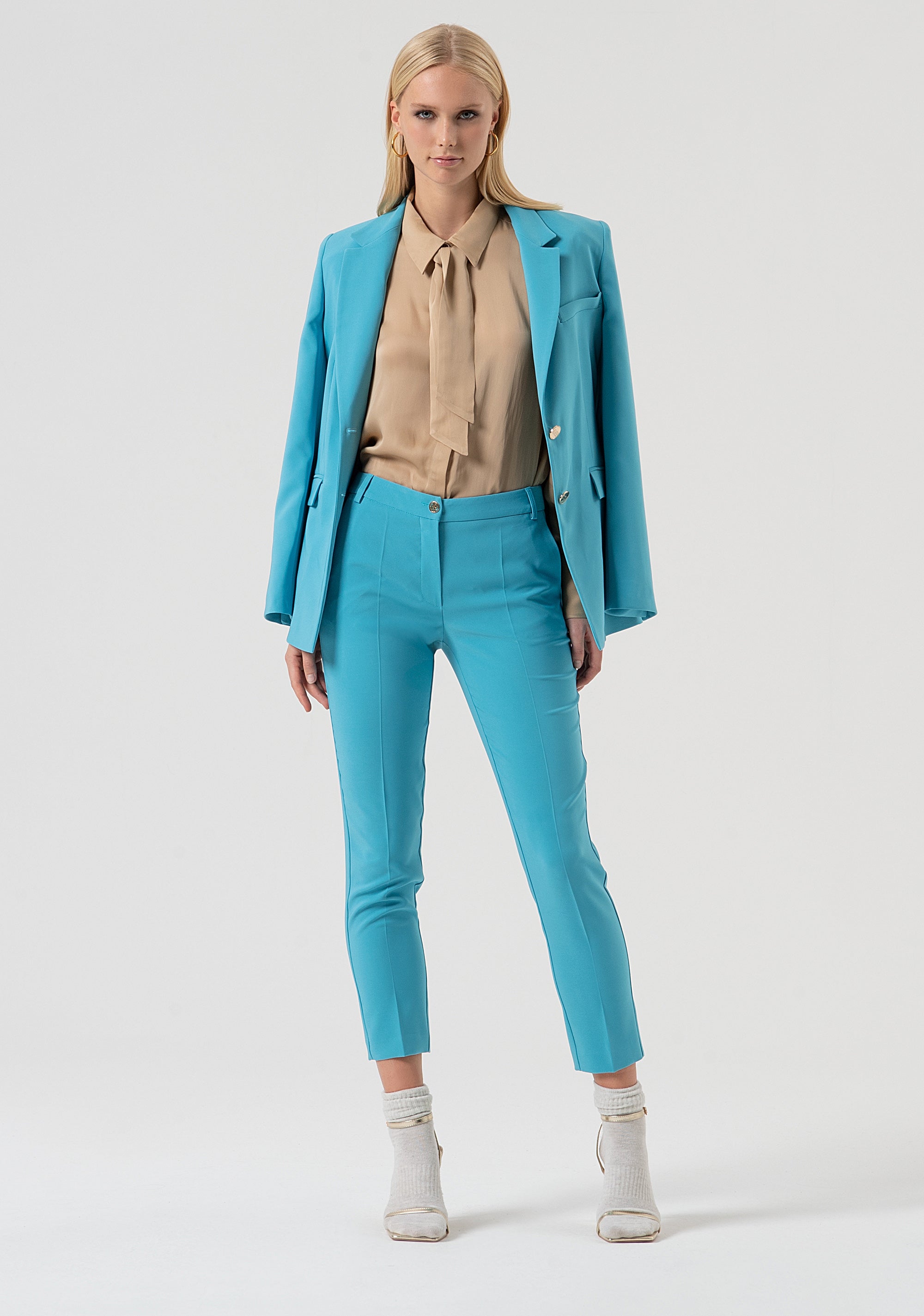 Pantalone regular chino