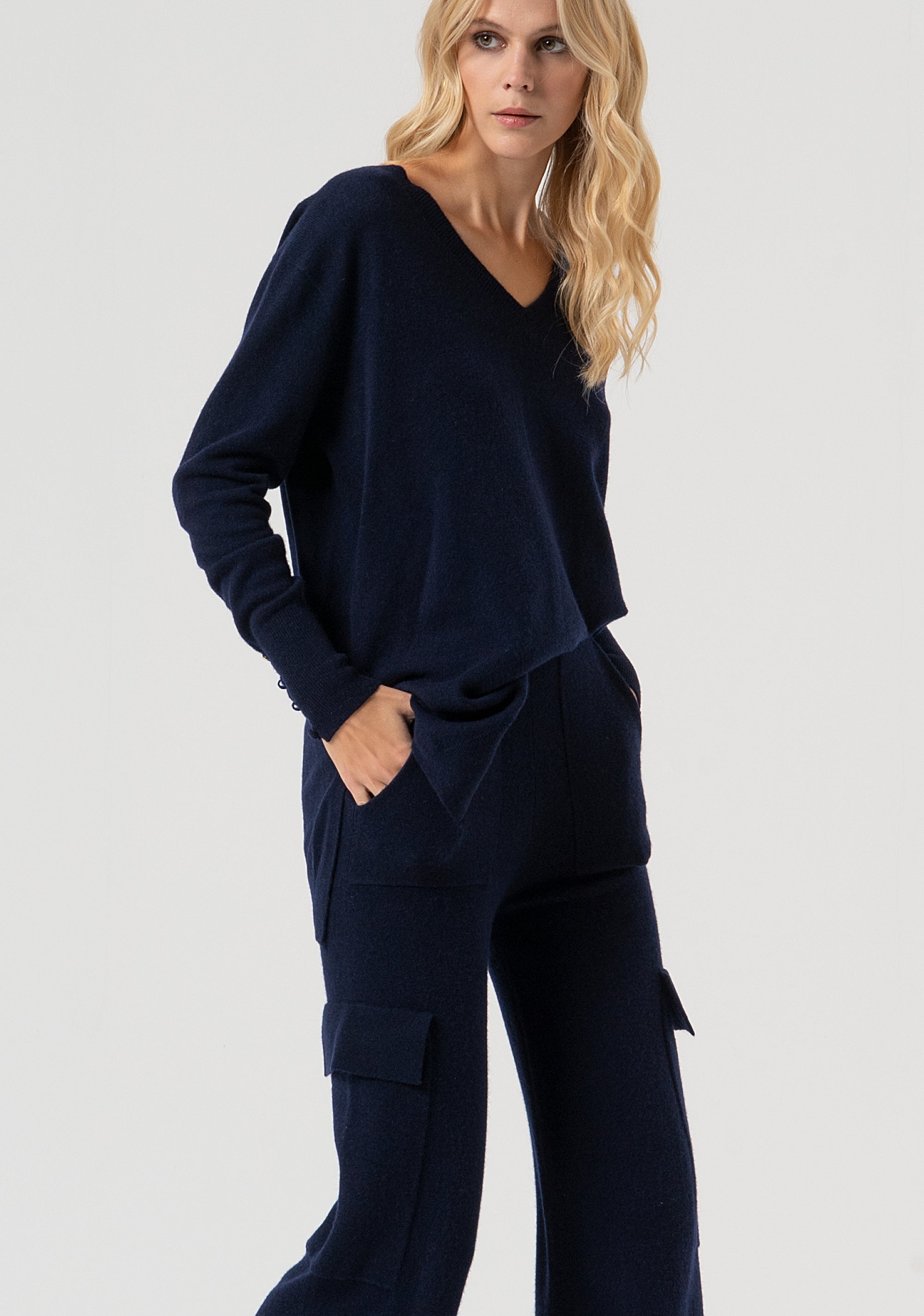 Pantaloni flare in maglia di lana FR25WVC009K47301-117 Fracomina
