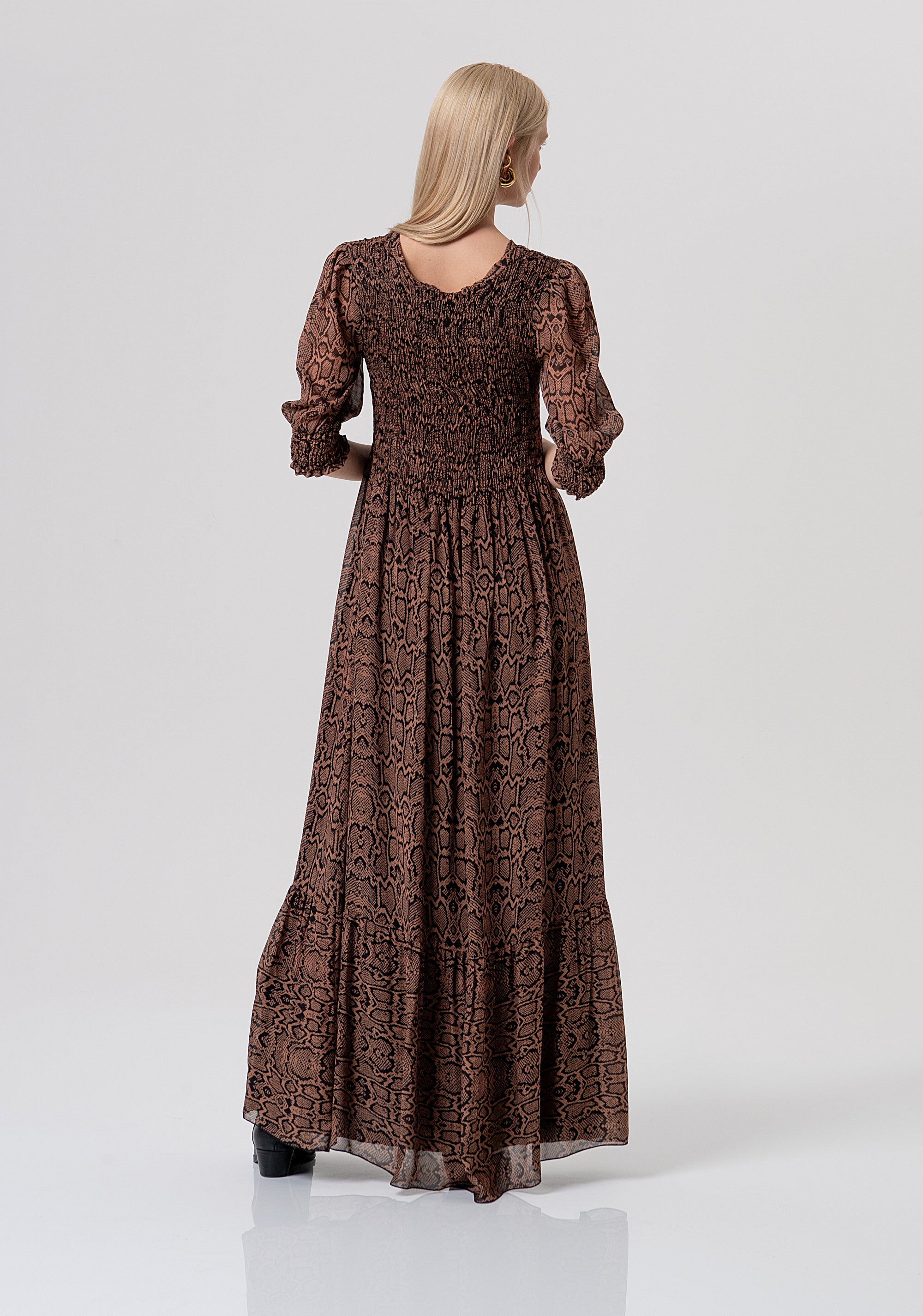 Abito regular lungo in viscosa con stampa animalier FR26SD3017W428L7-M26 Fracomina