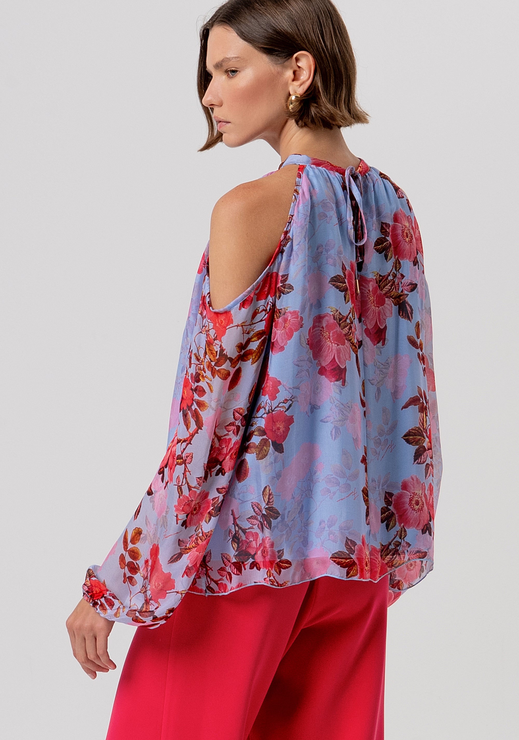 Top regular in tessuto fluido con seta e stampa floreale FR26ST1011W774R8-M27 Fracomina