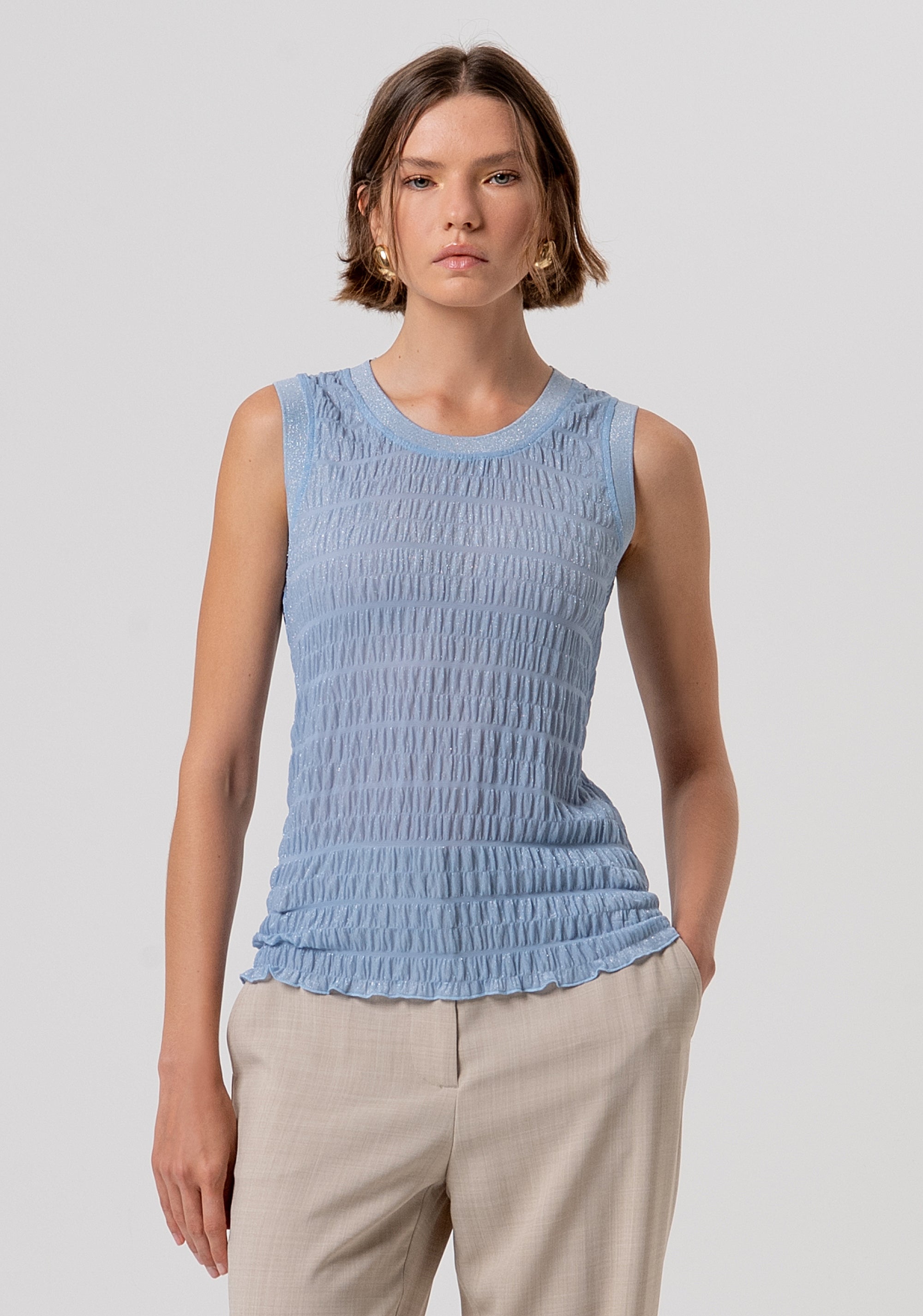 Top senza maniche in tessuto goffrato FR26ST2019J427Q7-M32 Fracomina