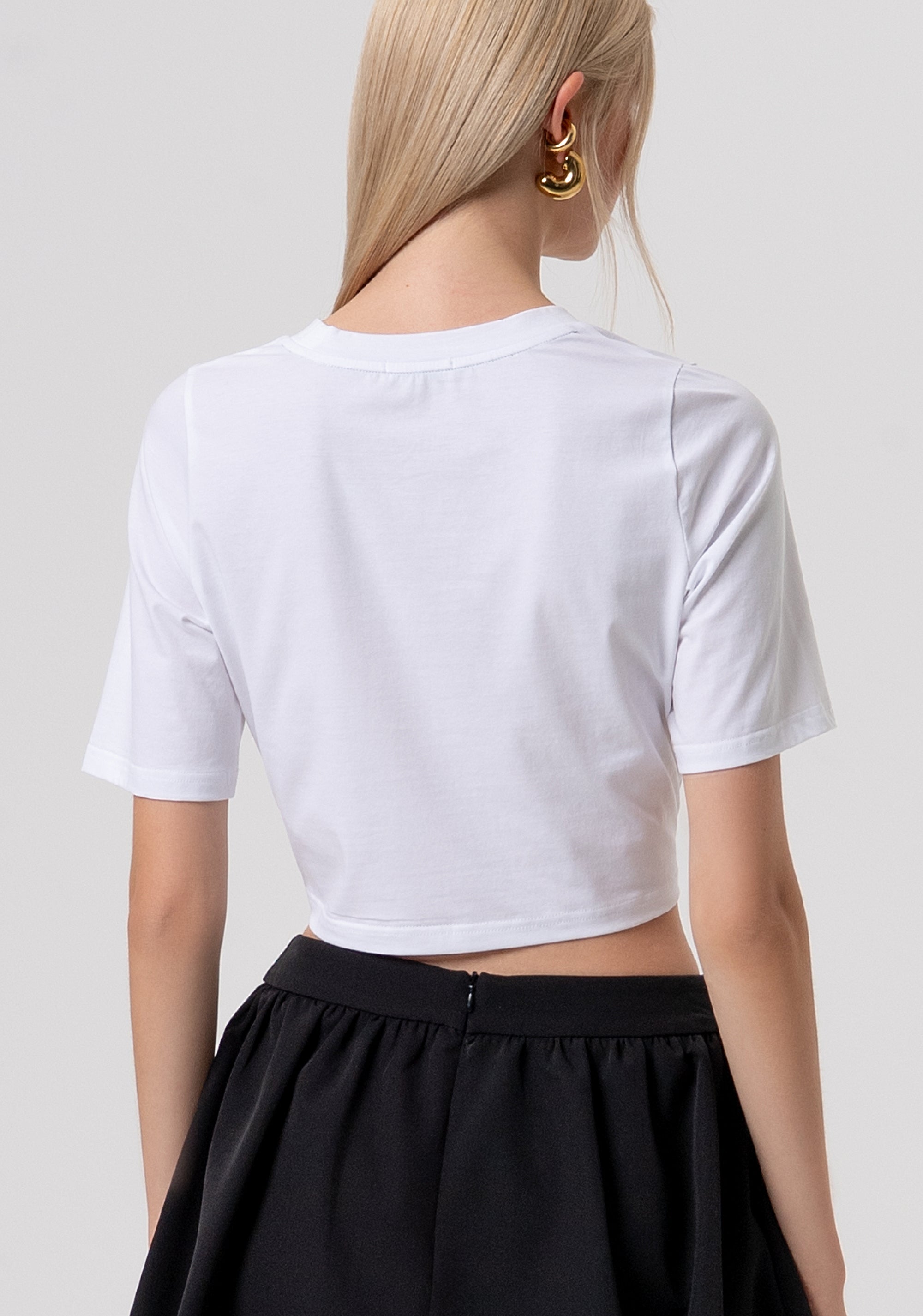 T-shirt cropped in jersey con nodo FR26ST3028J401G1-278 Fracomina