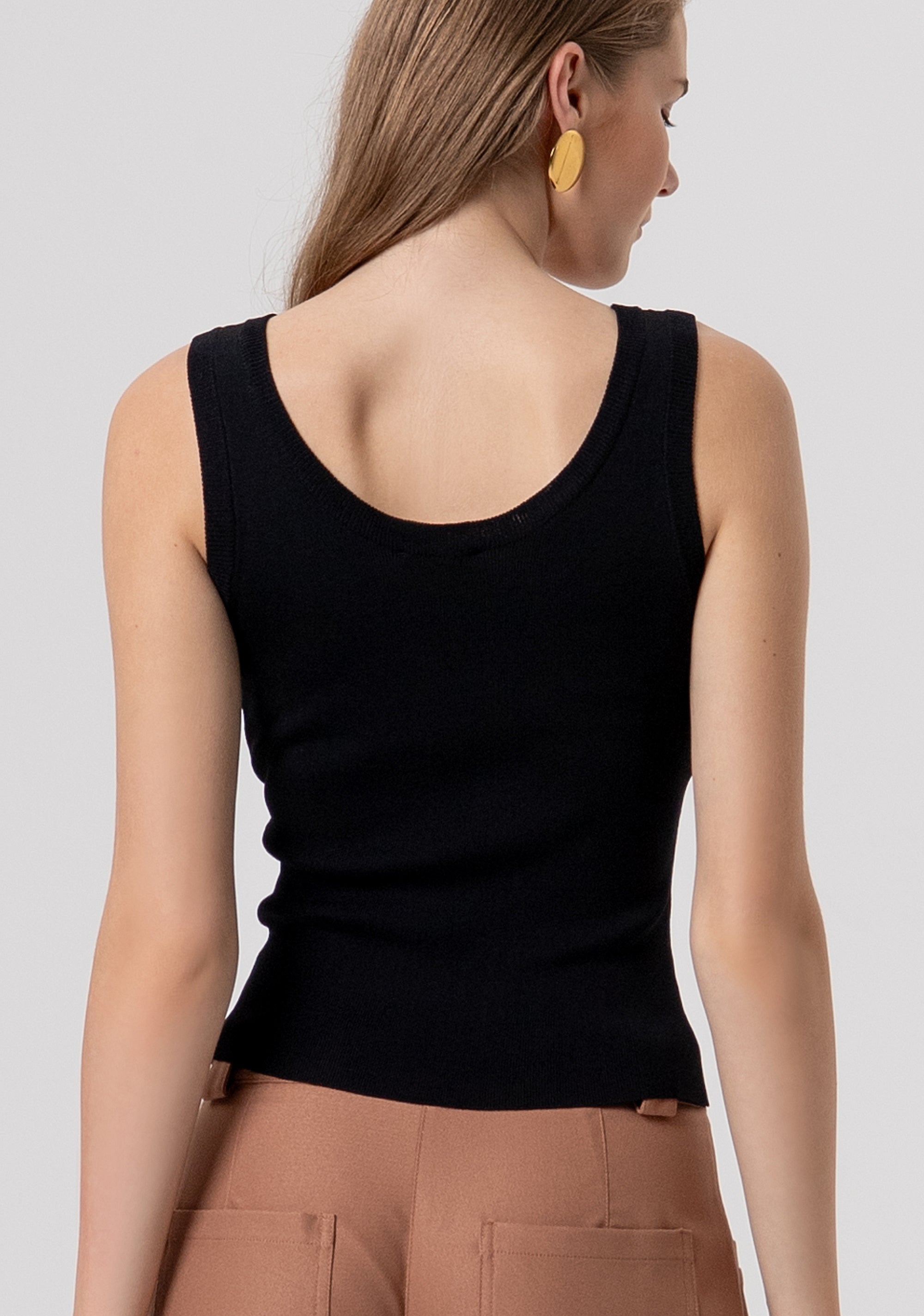 Top slim senza maniche in maglia FR26ST4005K524R9-053 Fracomina