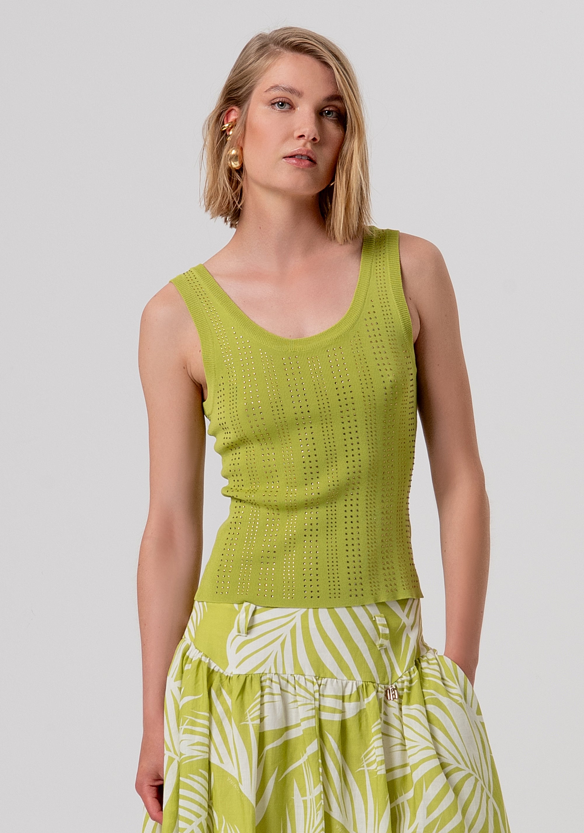 Top slim senza maniche in maglia FR26ST4005K524R9-813 Fracomina